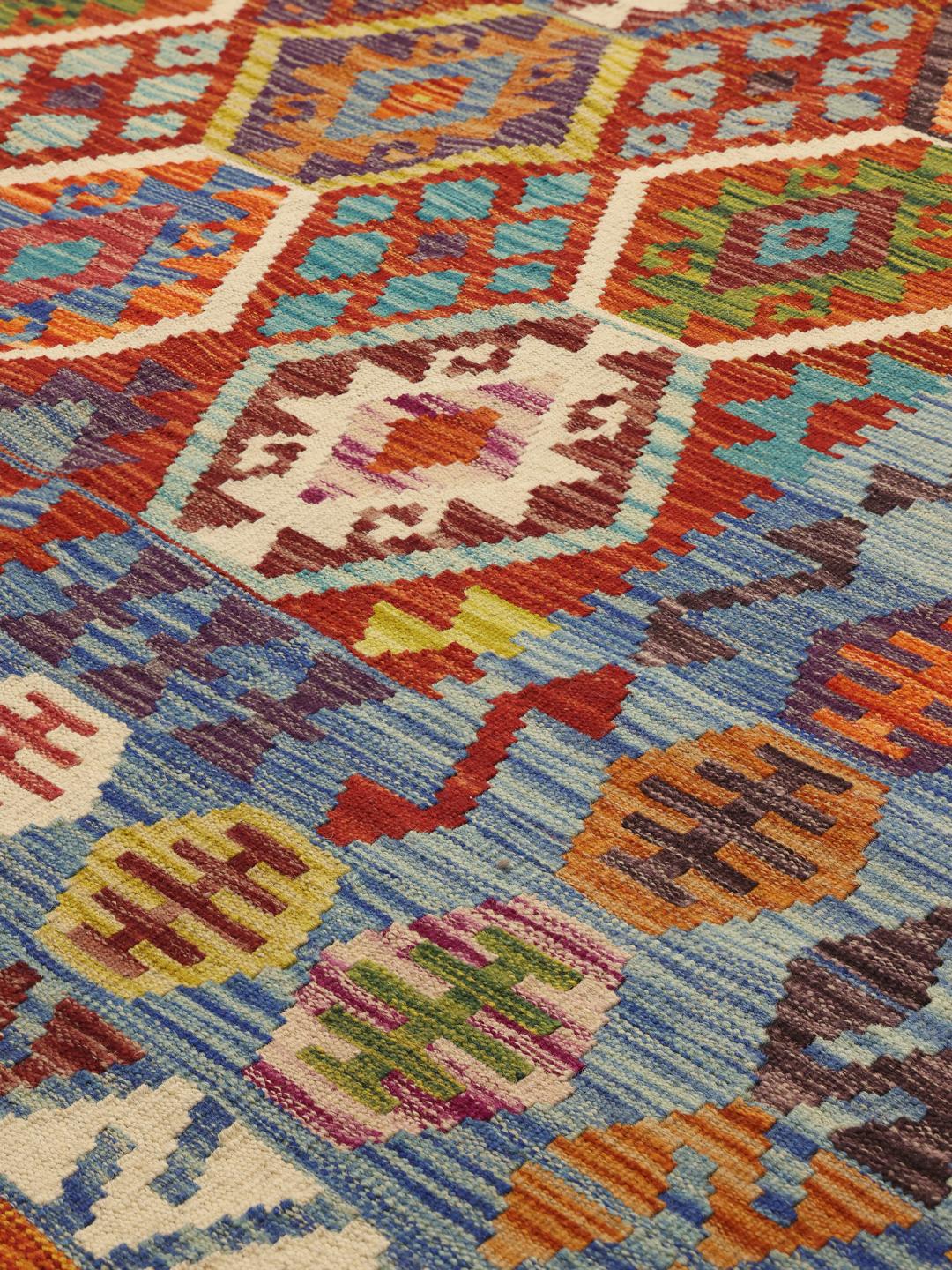 Ręcznie tkany dywan Kelim z Afganistanu w wielokolorowe wzory geometryczne