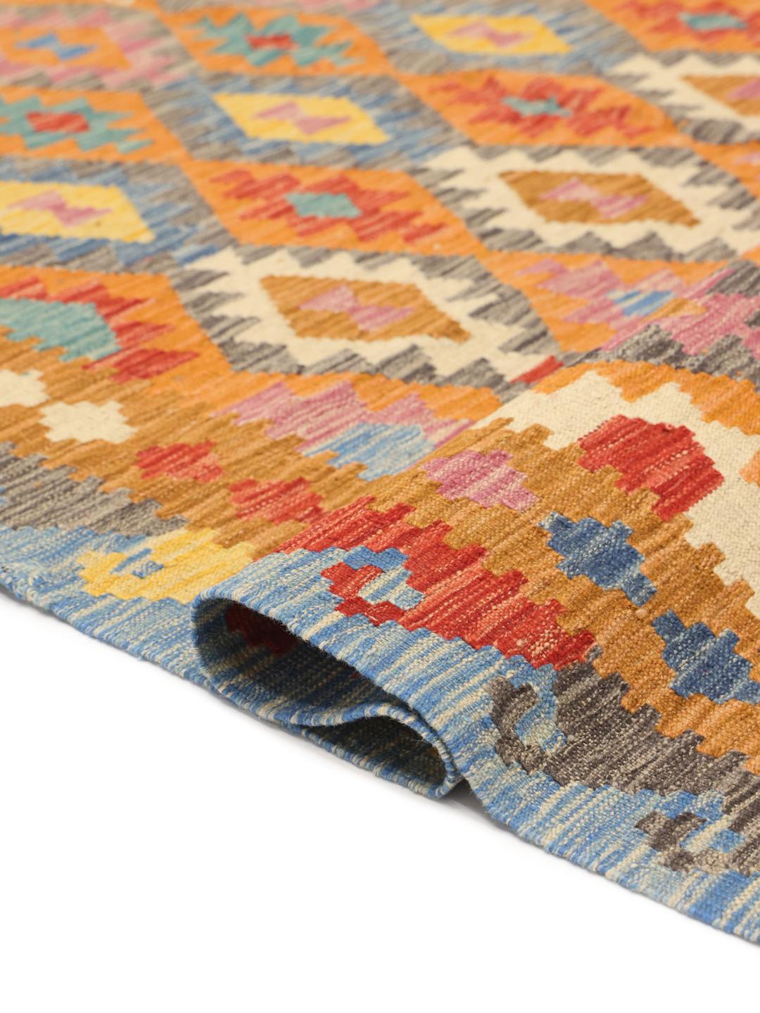 Handgeweven Afghaans Kelim-kleed met een levendig ruitpatroon in multicolor