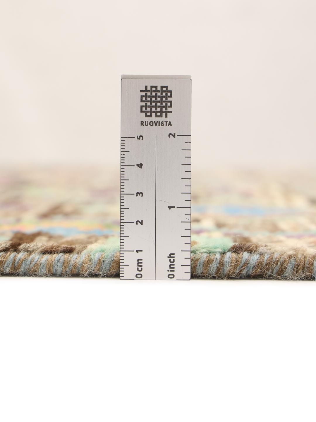 Handgeknoopt Afghaans tapijt met een levendig veelkleurig geometrisch patroon