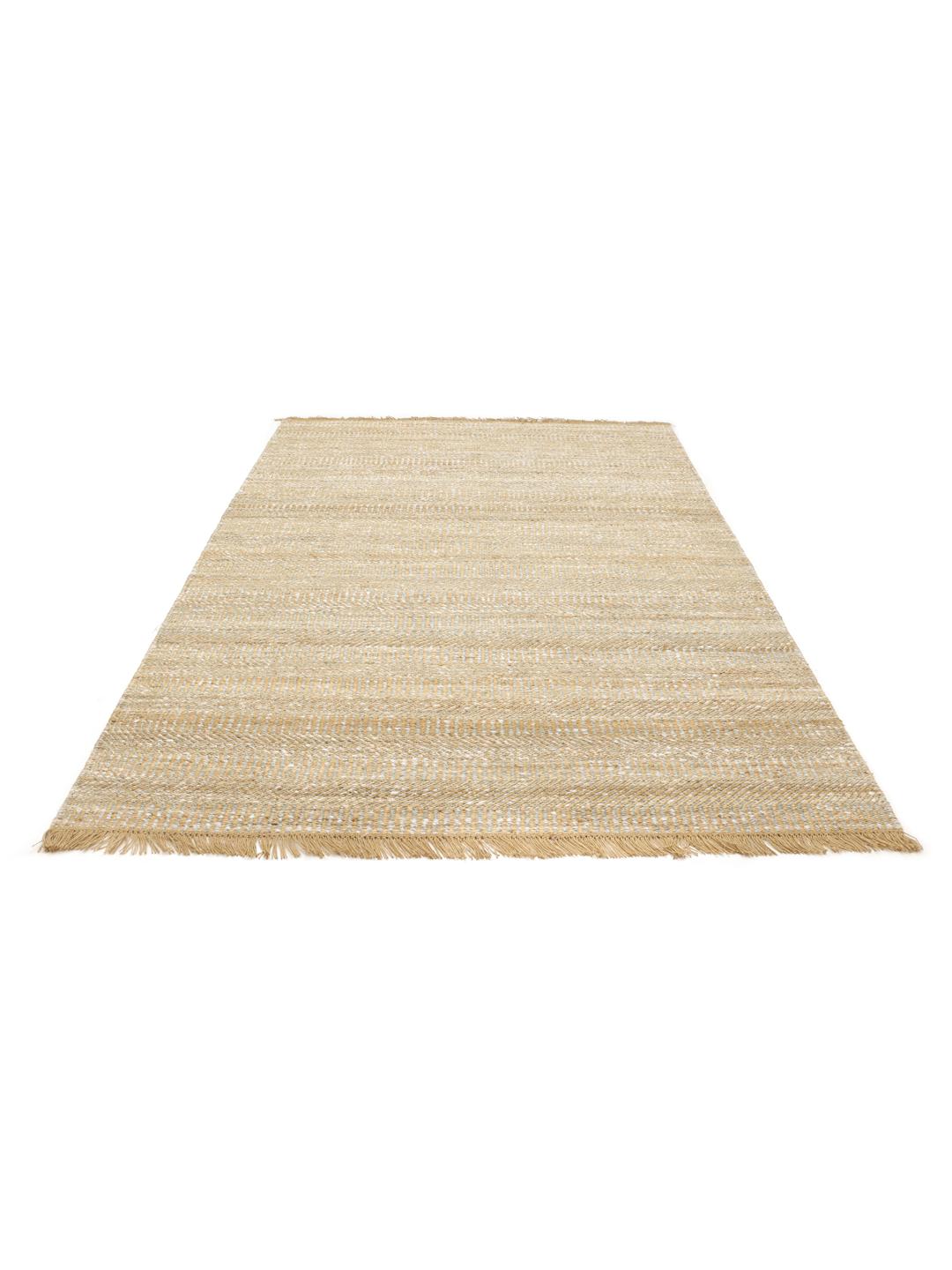Tapis marron tissé à main avec texture naturelle