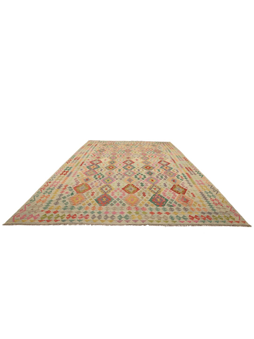 Een groot, met de hand geweven Kelim Afghan Old Style kleed met een levendig geometrisch patroon in multicolor Wol.