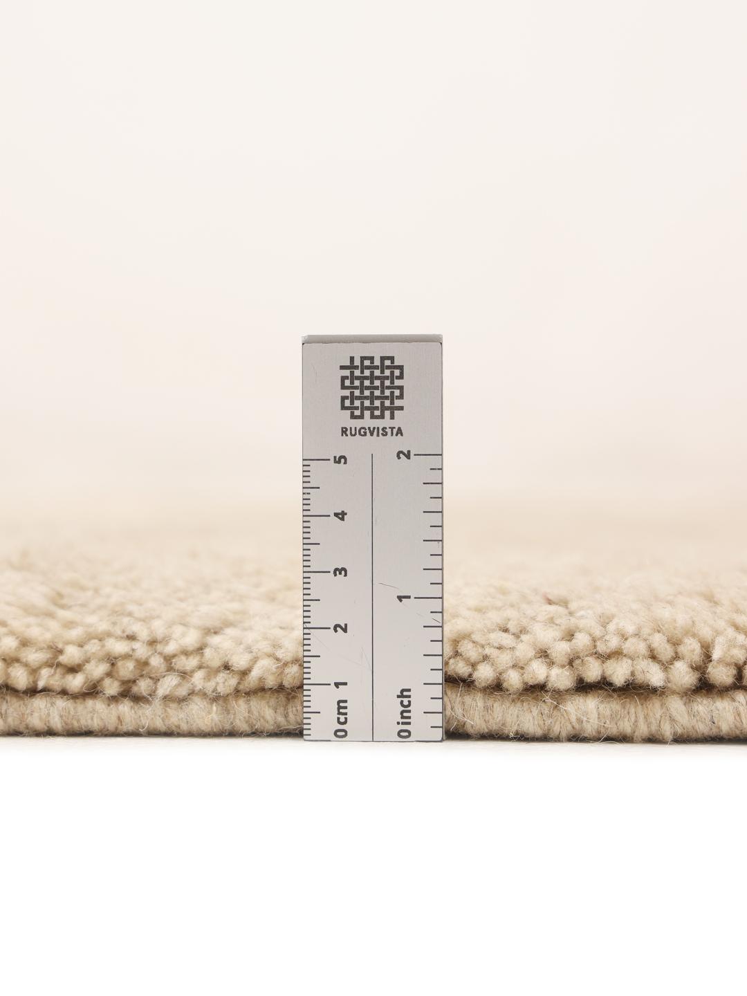 Handgeknoopte beige Marokkaanse loper met gestreepte accenten