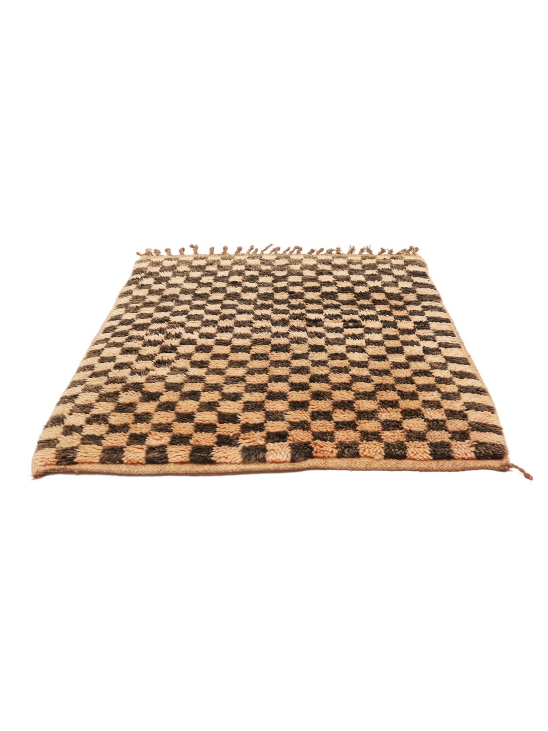 Vintage Berber marokkansk tæppe med et ternet mønster i beige og sort