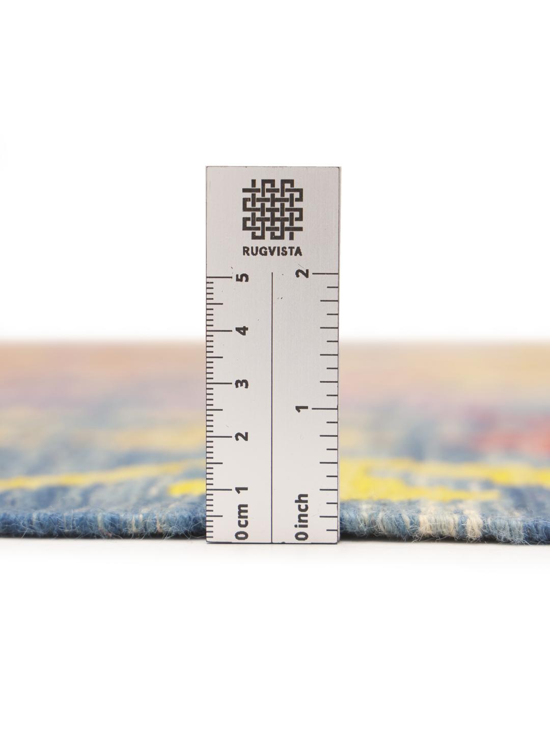 Handgeweven Afghaans Kelim-tapijt met een levendig veelkleurig geometrisch patroon