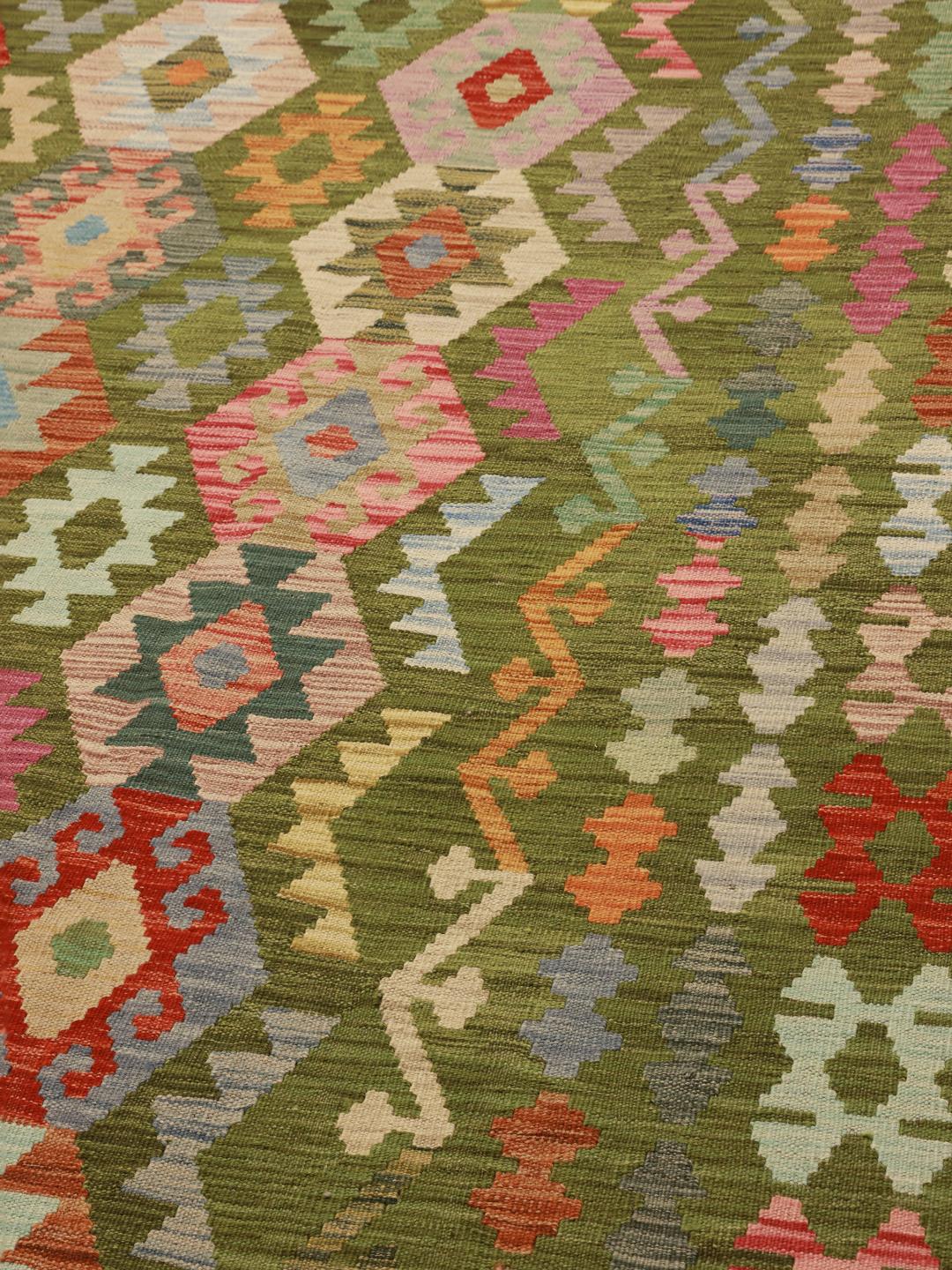 Handgeweven Afghan Kelim tapijt met een levendig geometrisch ruitpatroon in multicolor