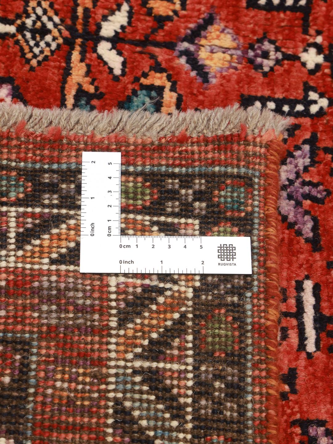 Handgeknüpfter afghanischer Kazak-Teppich mit dunkelroten und dunkelblauen geometrischen Mustern