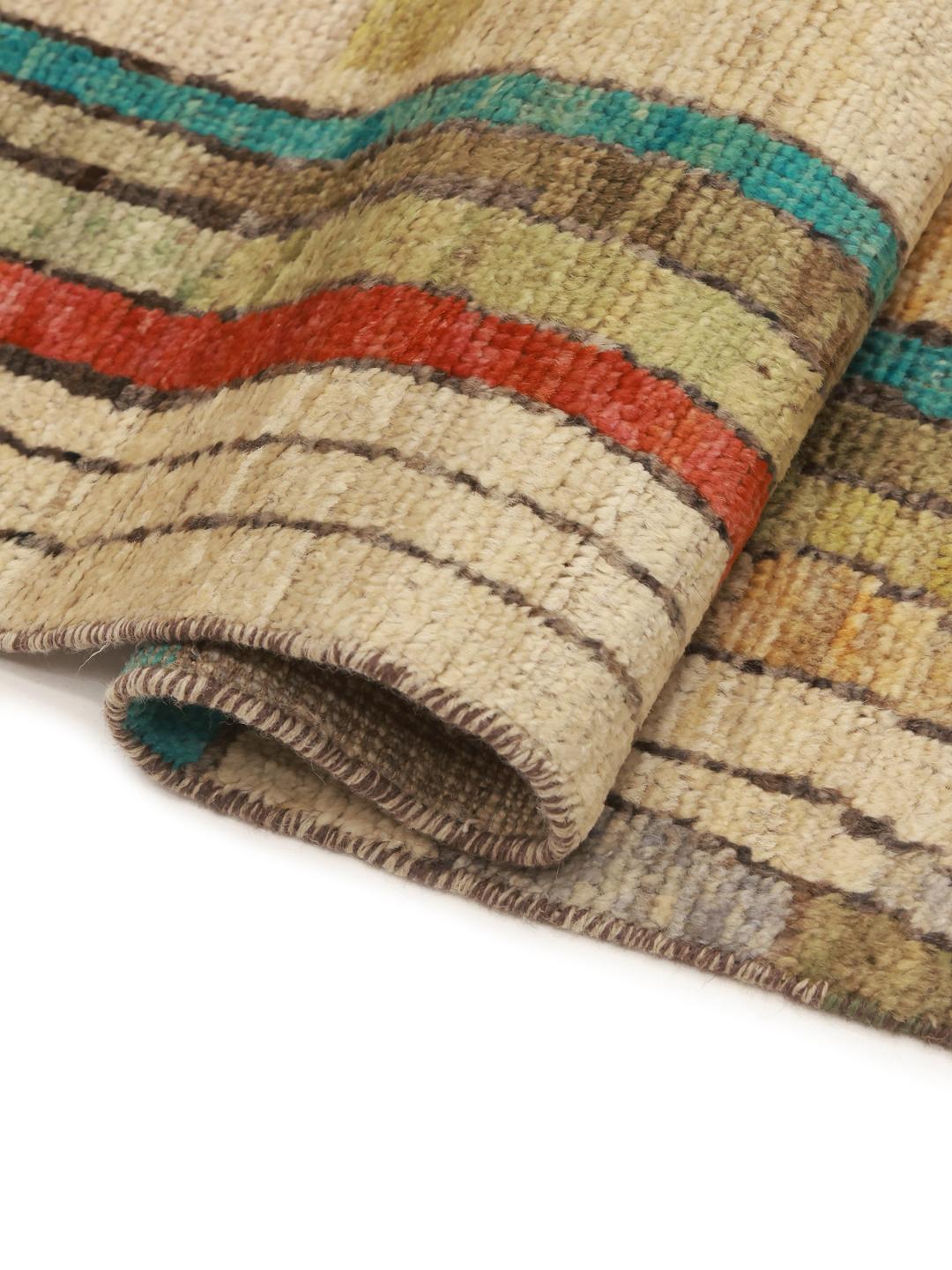 Håndknyttet løber fra Afghanistan med et farverigt abstrakt design i uld