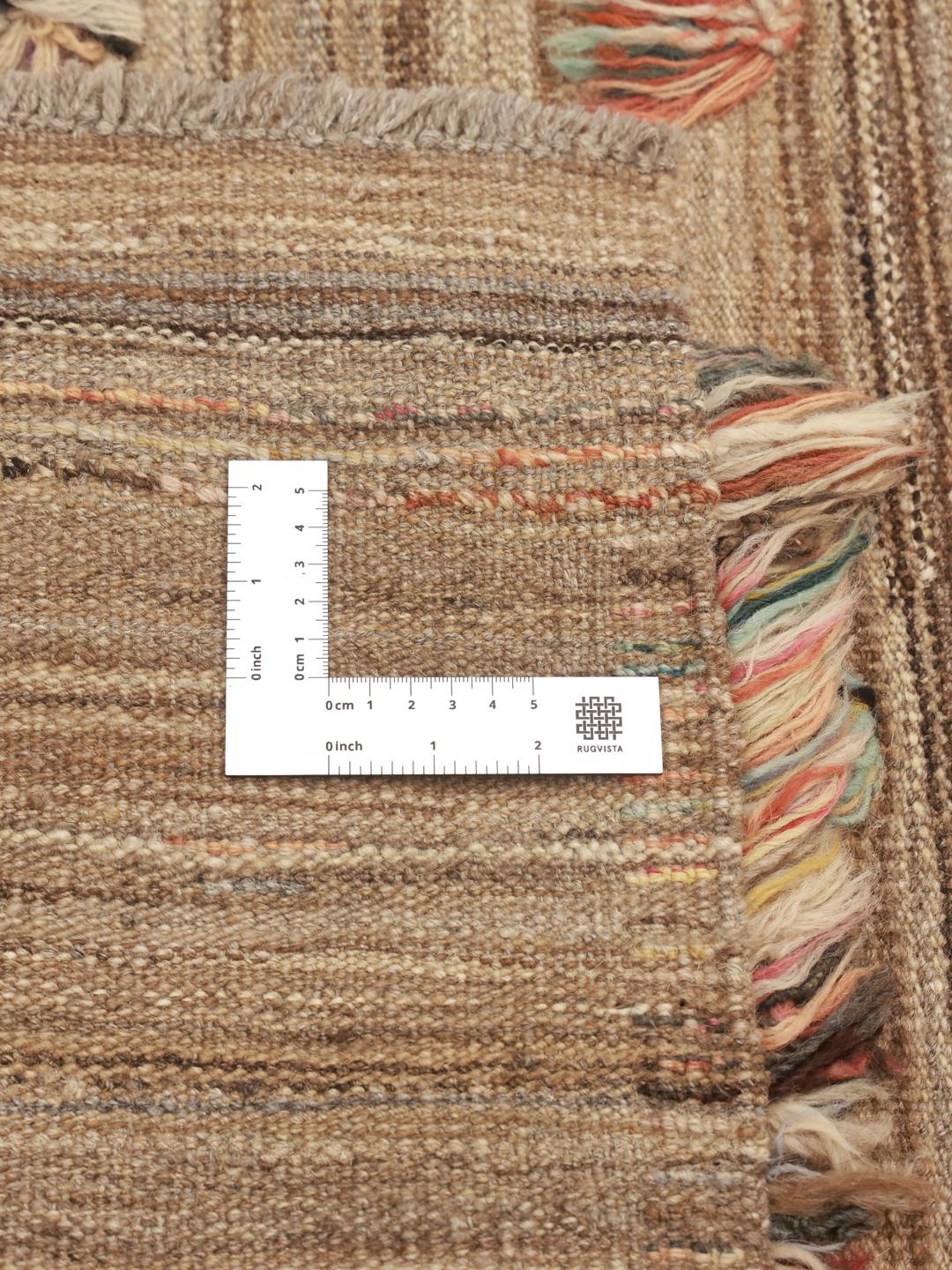 Handgeweven Afghaans Kelim Nimbaft-kleed in beige met veelkleurige wollen plukjes