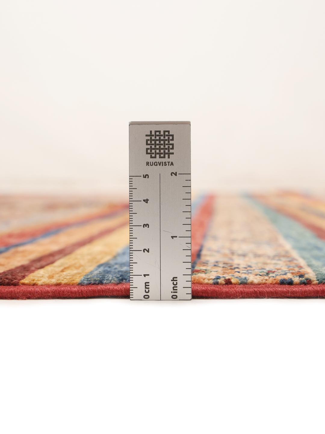 Covor afgan înnodat manual cu modele geometrice vibrante din lână multicoloră