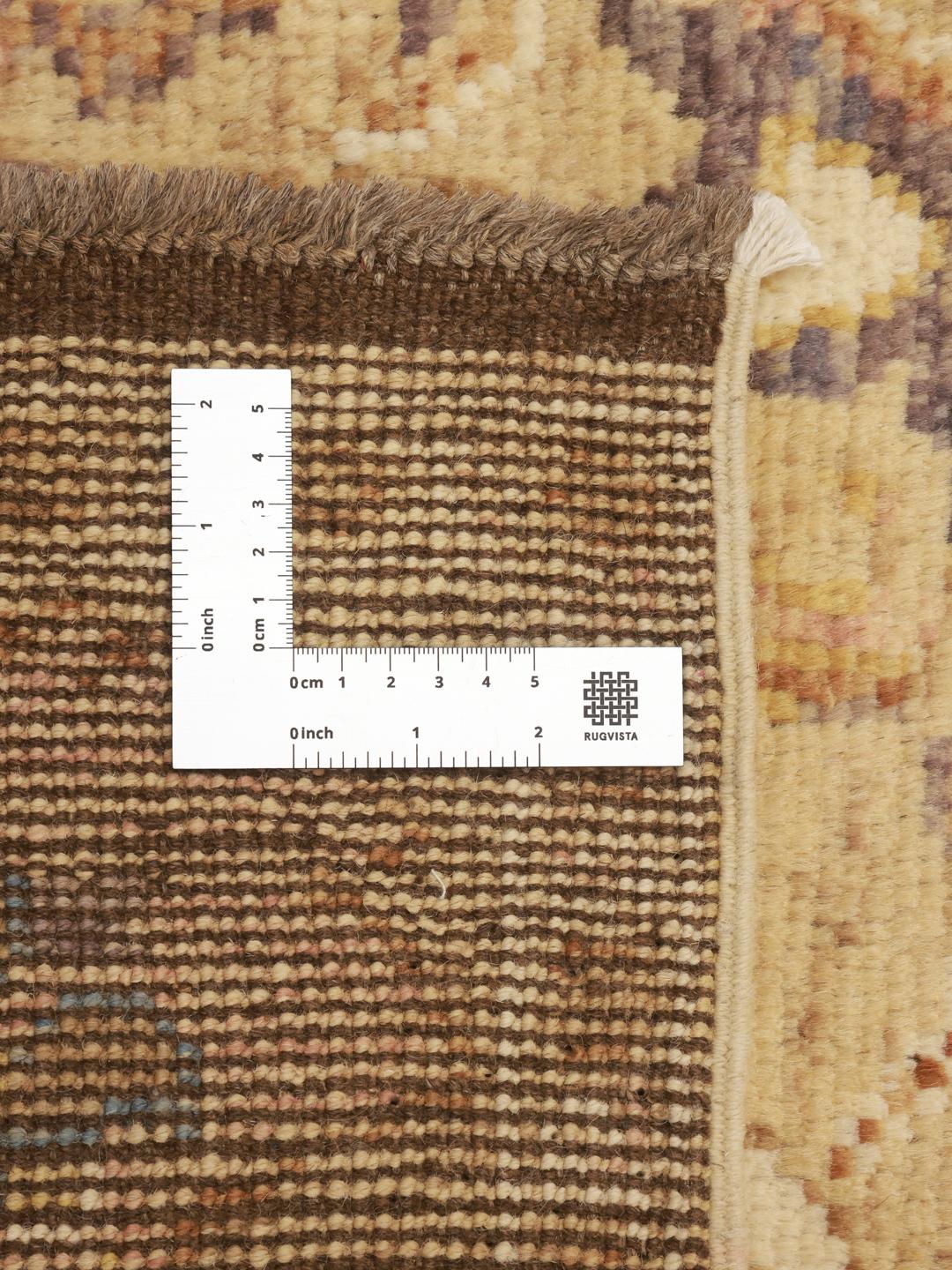 Handgeknoopt Afghaans Usak-tapijt met bloempatronen in beige en gedempte tinten