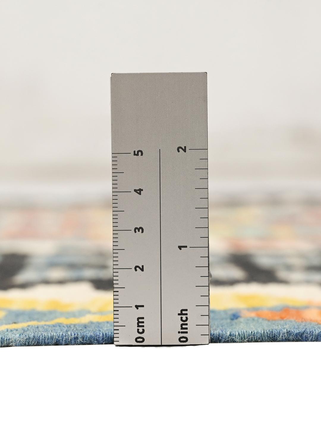Handgeweven Afghaans Kelim kleed met een levendig, meerkleurig geometrisch patroon