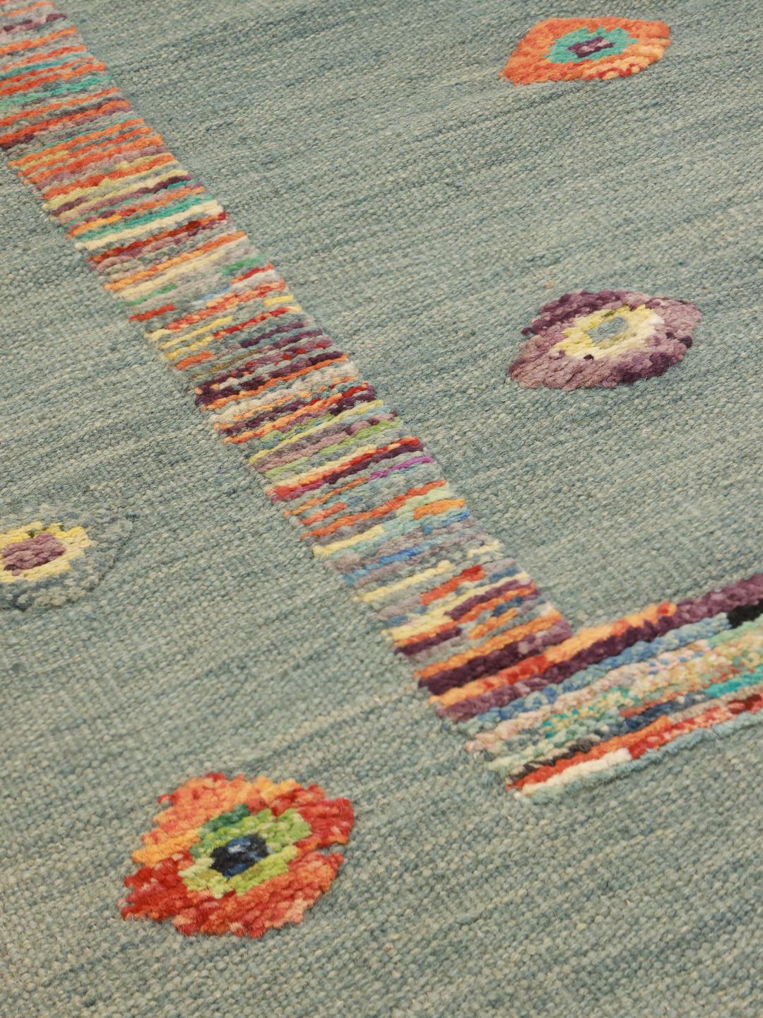 Handgeweven Afghaans kelim kleed in blauwgroen met veelkleurige geometrische motieven