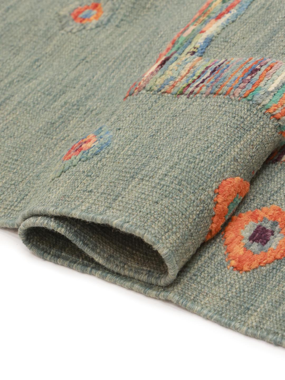 Handgeweven Afghaans kelim kleed in blauwgroen met veelkleurige geometrische motieven