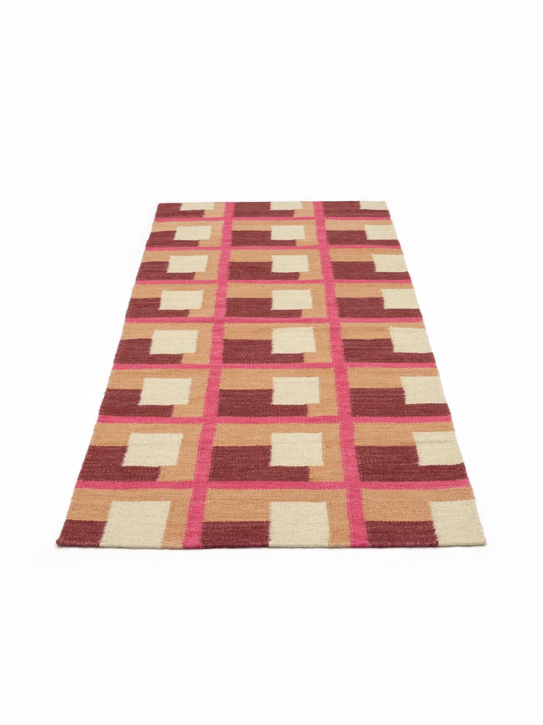 Handgeweven roze en meerkleurige wollen loper
