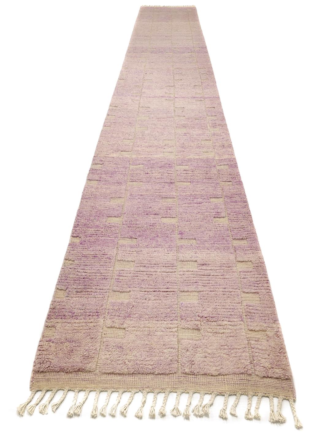 Handgeknoopte Berber Colourful wollen loper in lichtpaars en beige uit Afghanistan