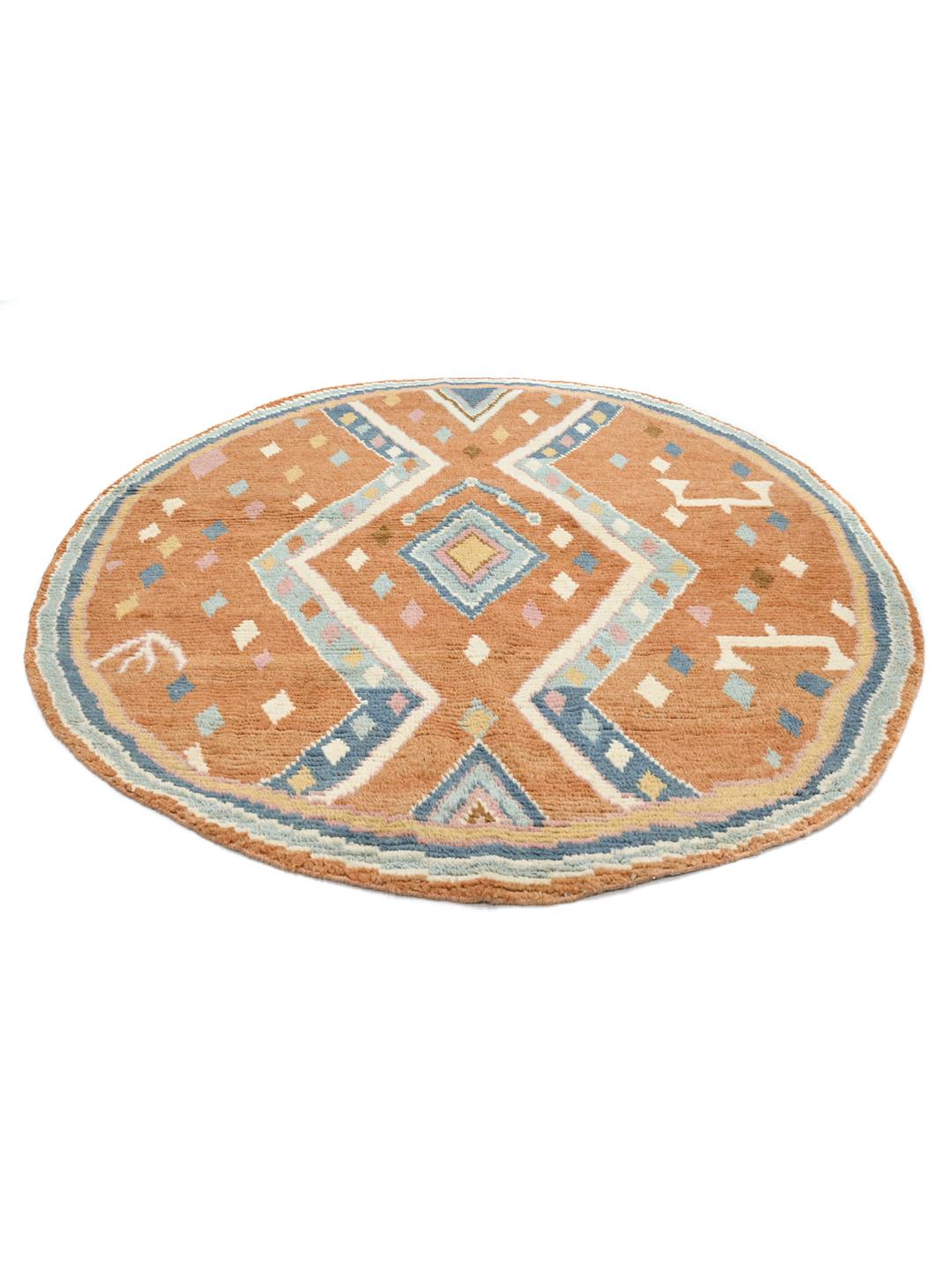 Handgeknoopt rond wollen tapijt uit Afghanistan in bruin en blauw met tribale ruitpatronen