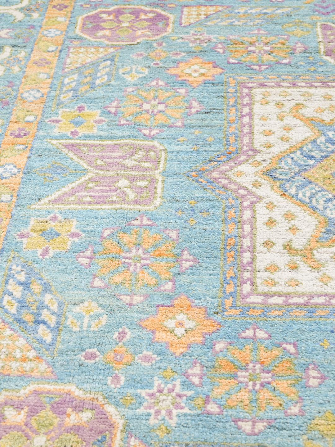 Håndknyttet Mamluk-tæppe fra Afghanistan i lyseblå og flerfarvede nuancer