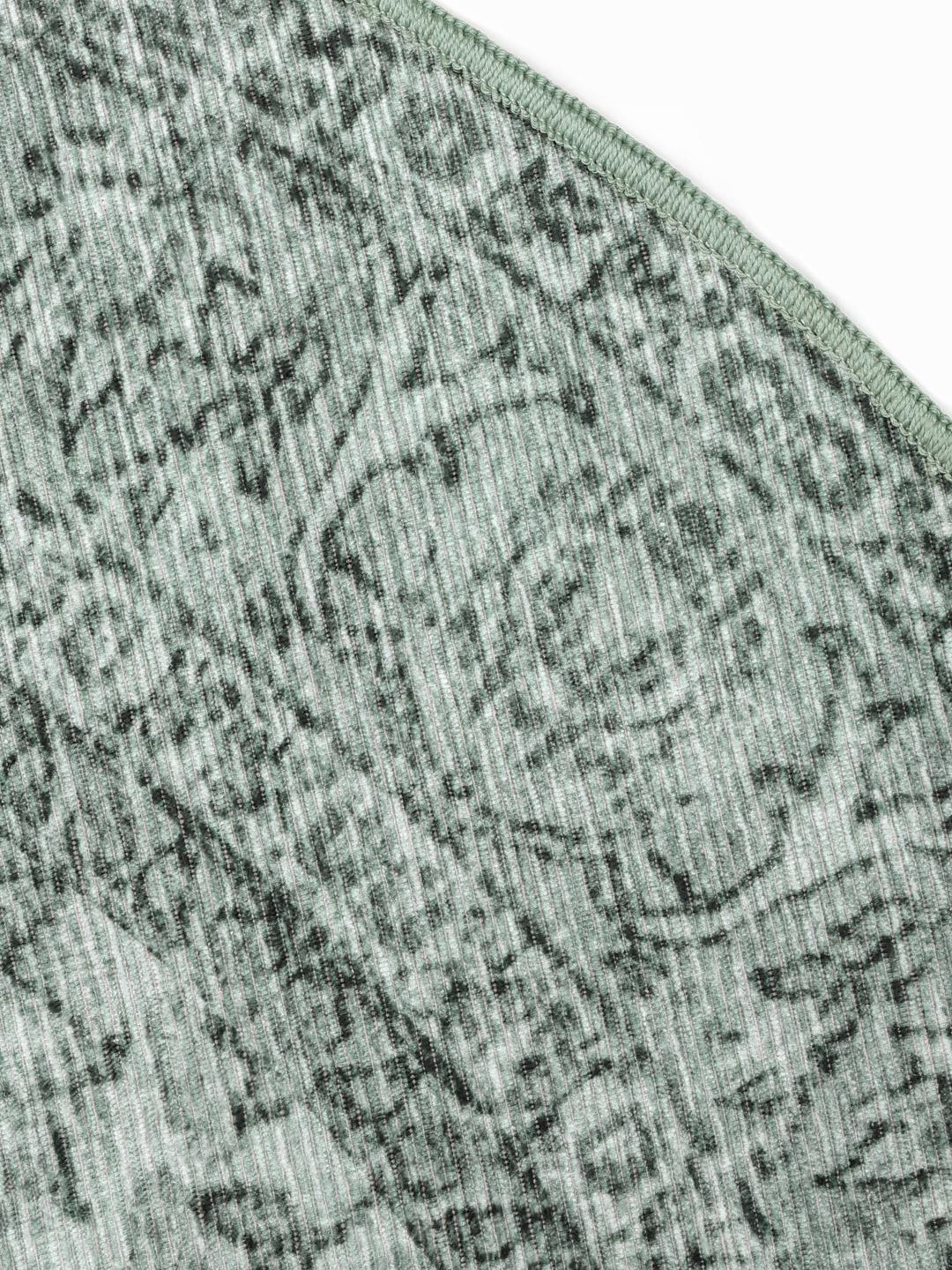 rond groen vloerkleed
