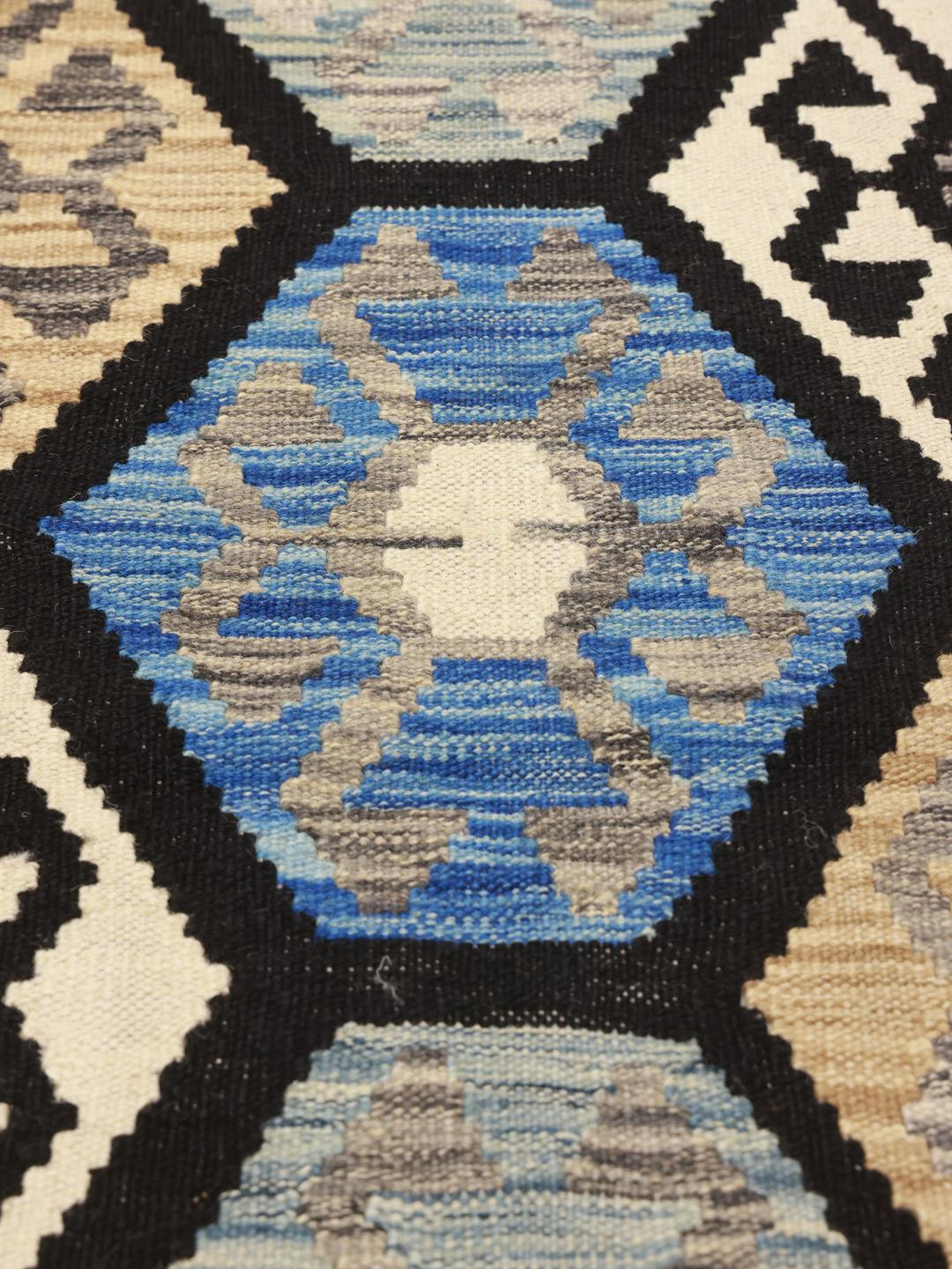 Handgeweven Afghan Kelim-tapijt met een blauw en bruin geometrisch zeshoekig patroon