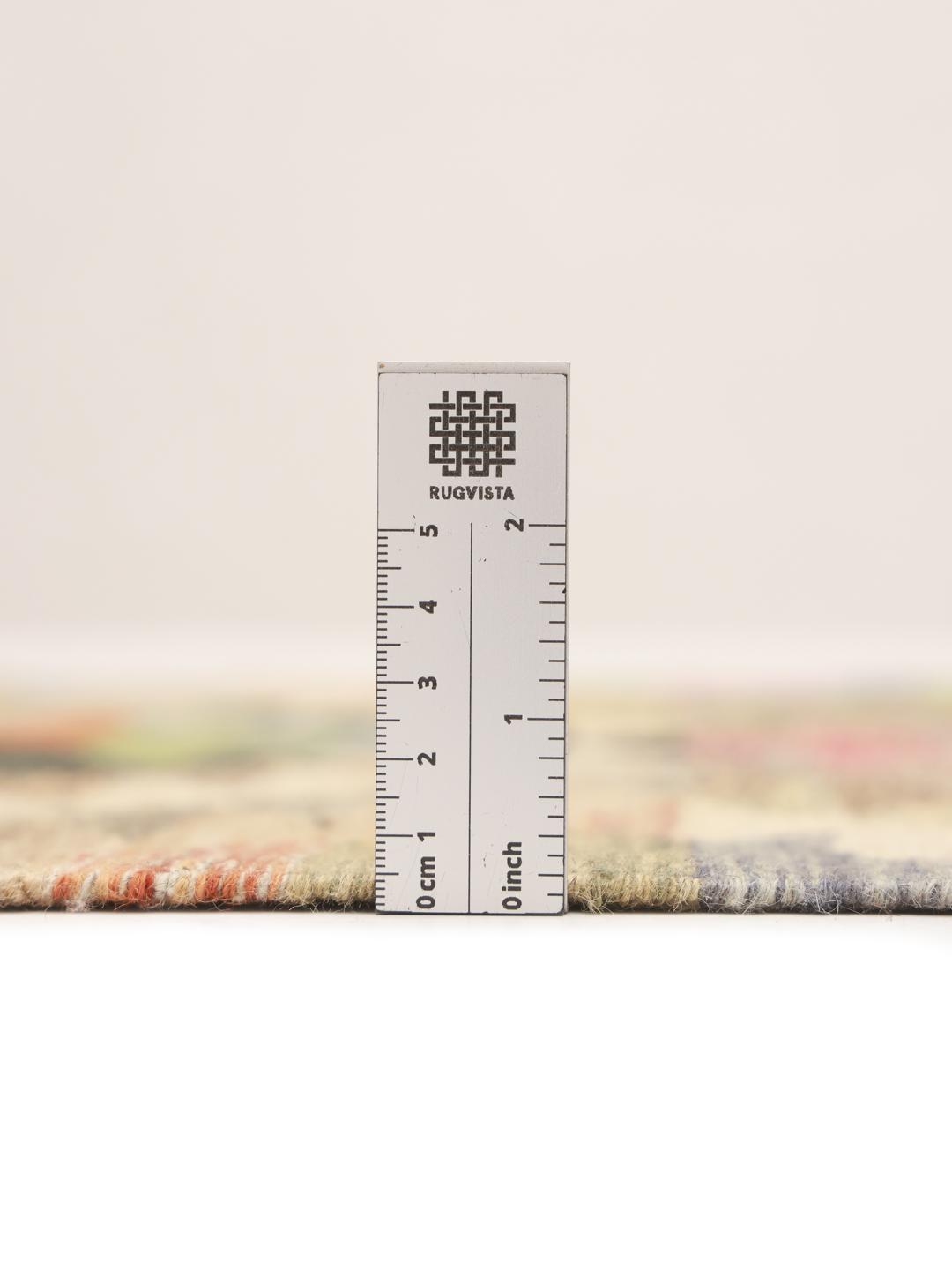 Handmade Middle Eastern Kilim runner in multicolor Wool