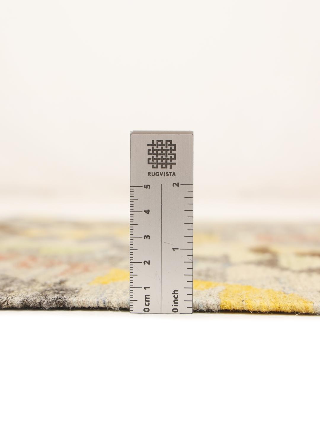 Handgeweven Afghaanse Kelim loper met levendige geometrische patronen in veelkleurige Wool