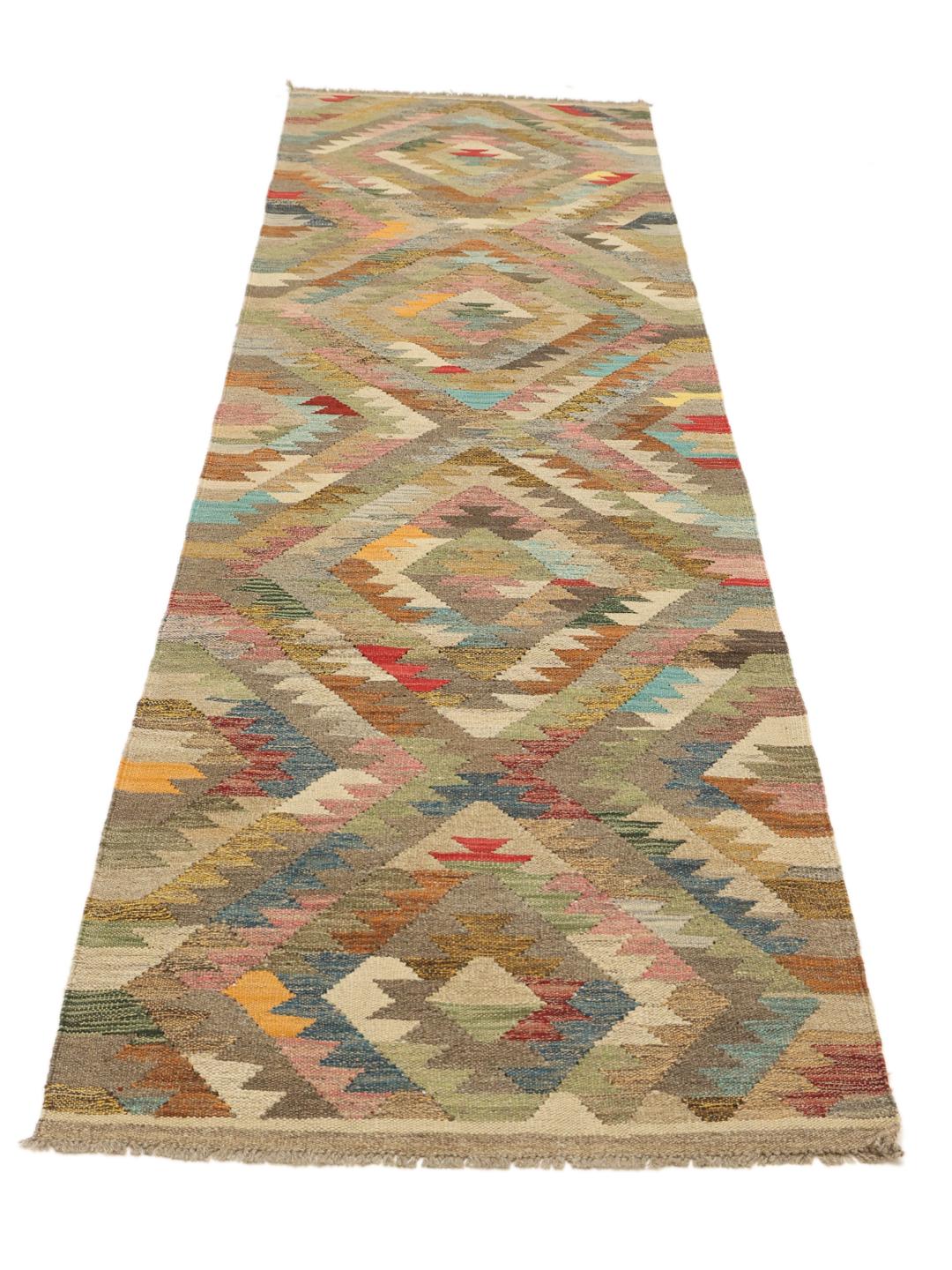 Hand-woven runner from the Middle East with a geometric diamond pattern in multicolour Wool