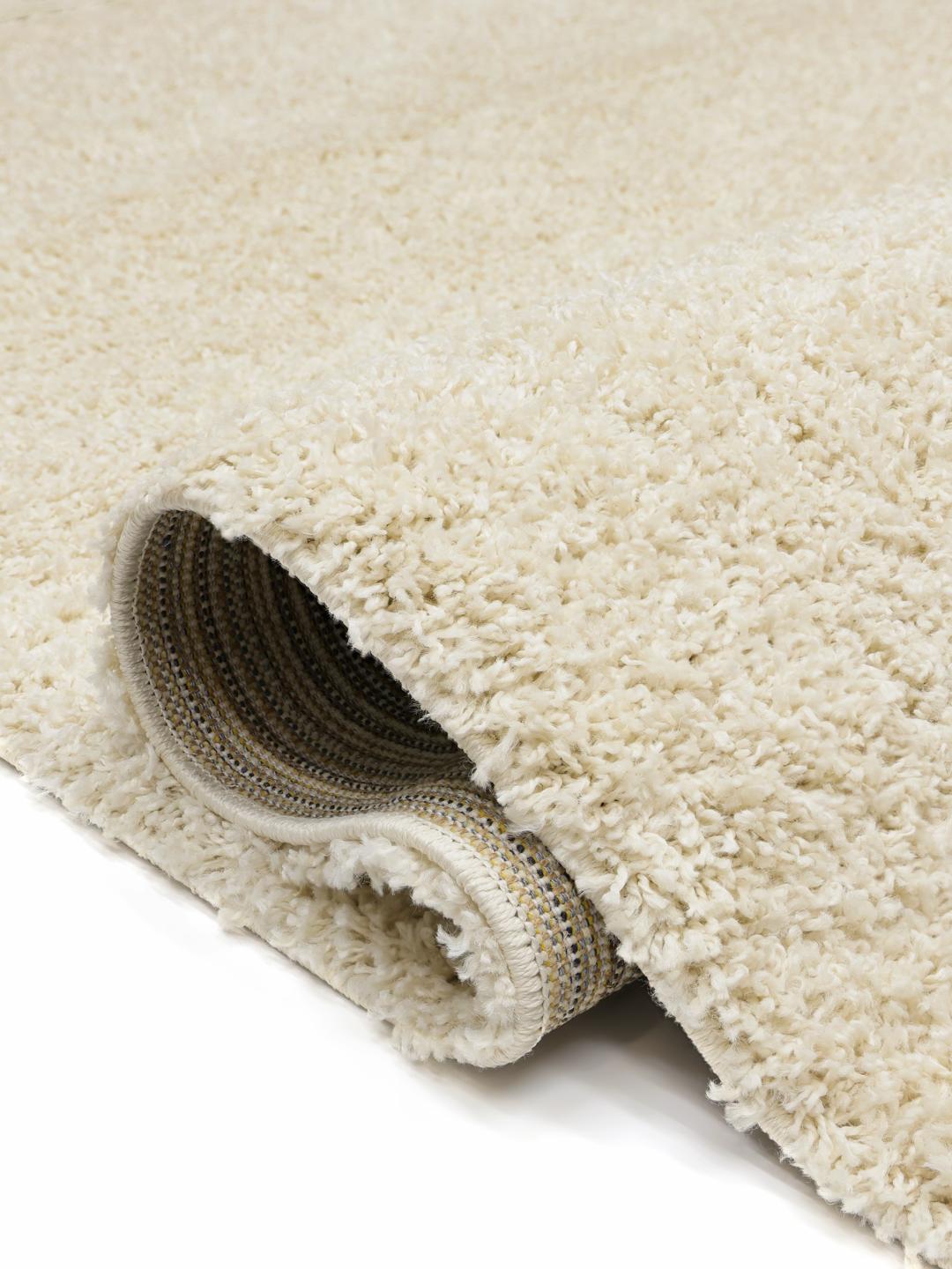 Tapis blanc cassé