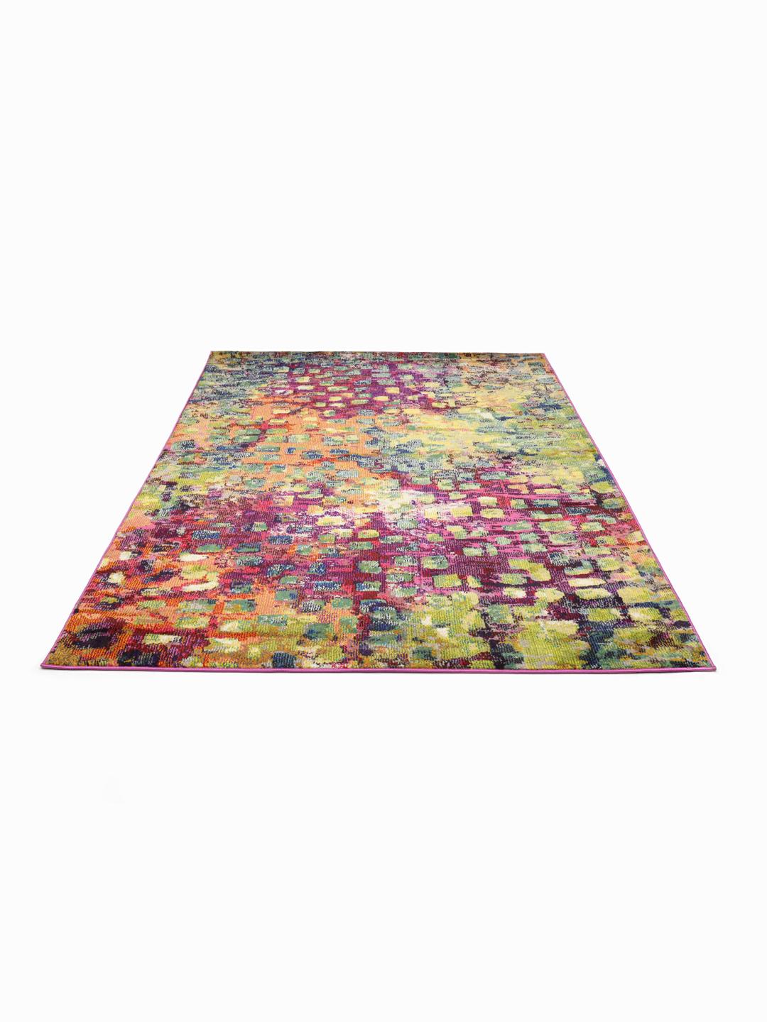 Multicolor vloerkleed met een levendig mozaïekpatroon