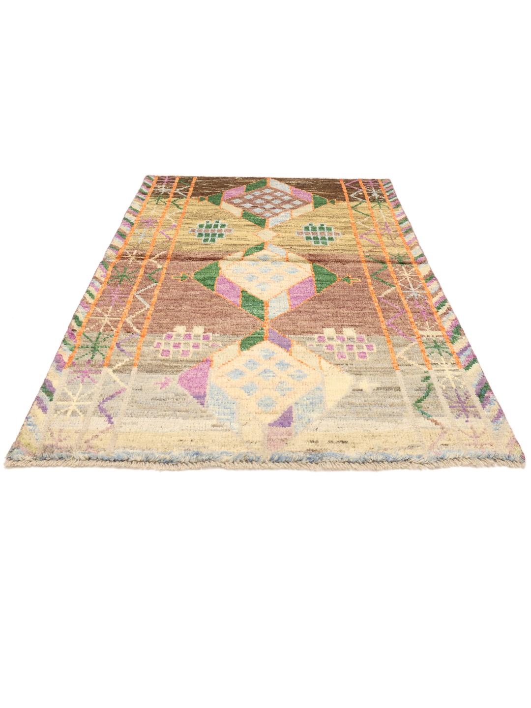 Handmade wool rug from Afghanistan in multicolour