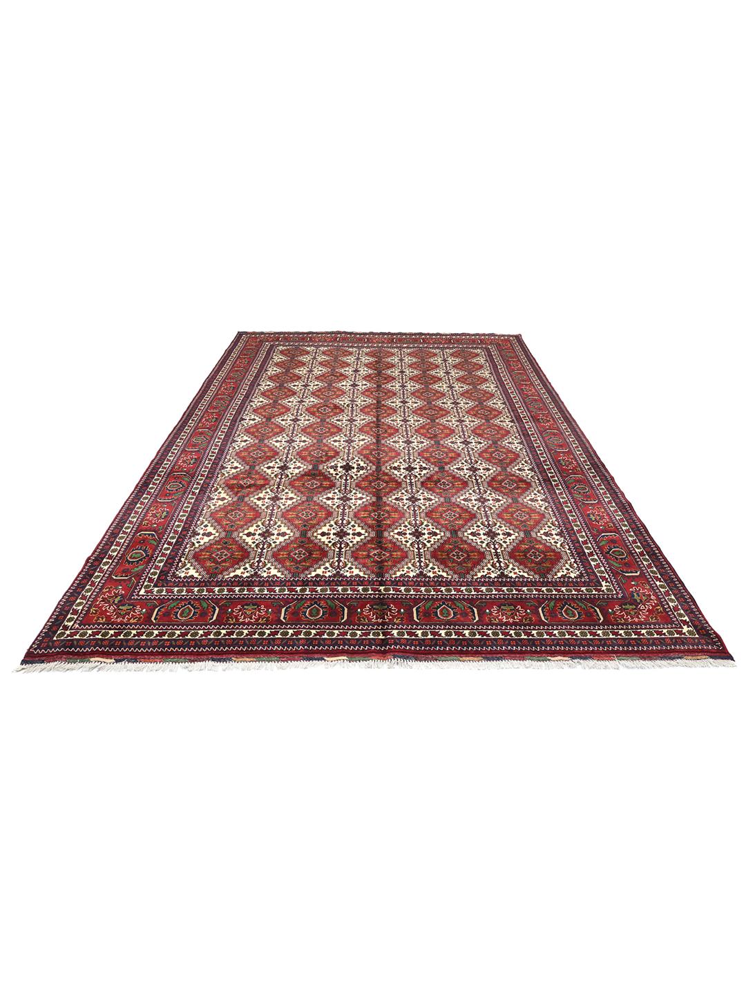 Kunduz rug from Afghanistan in red