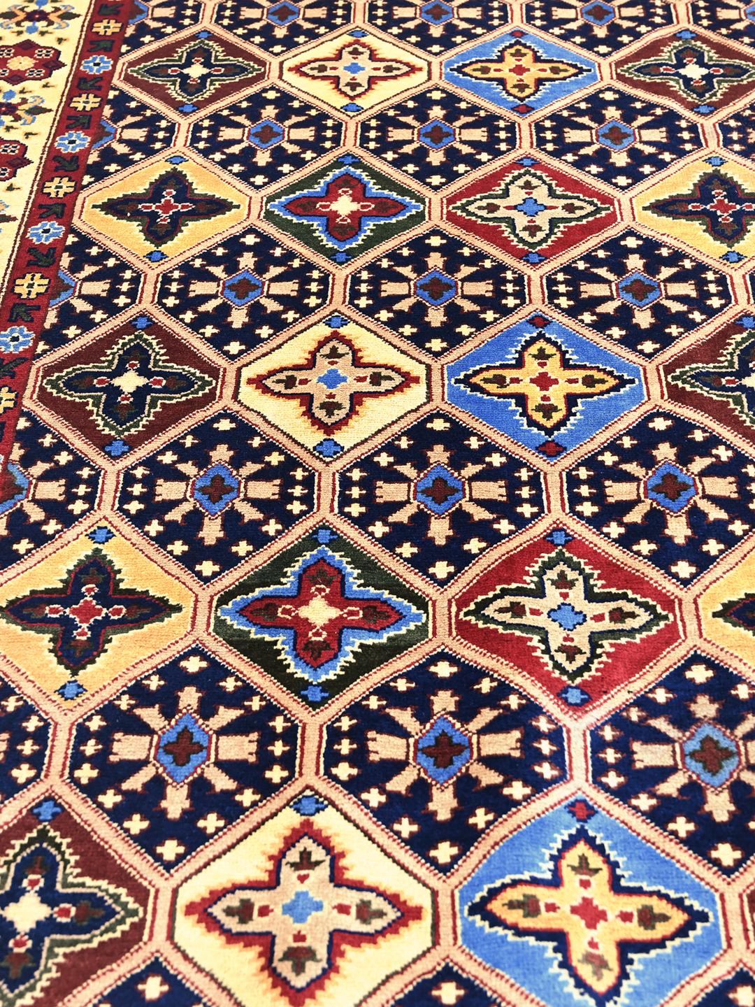 Kunduz rug from Afghanistan in multicolor