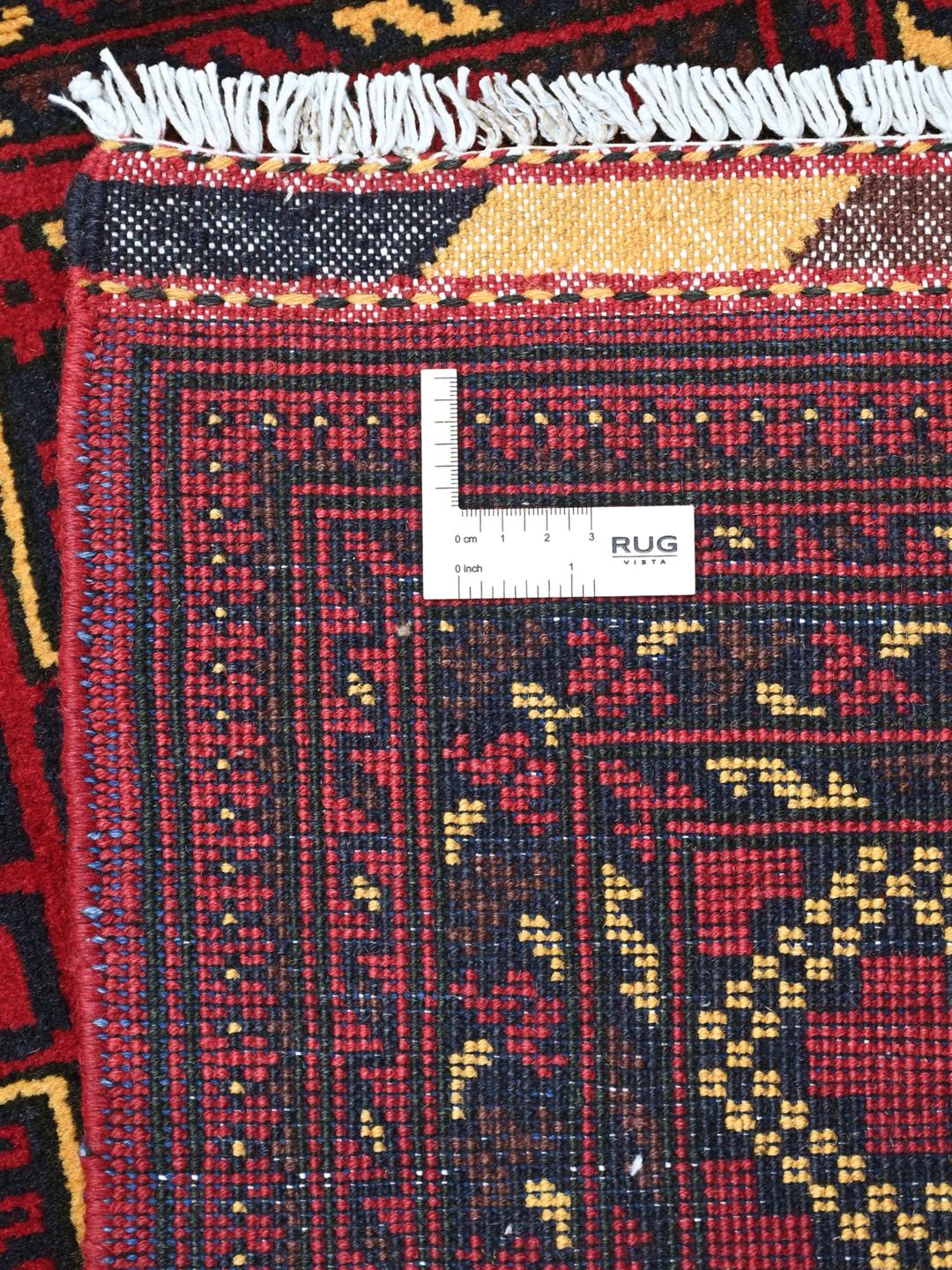 Handgemaakt rood Kunduz-tapijt met geometrische motieven uit Afghanistan