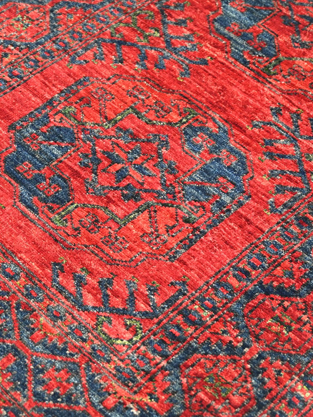 Tapis couloir Kunduz rouge fait main provenant d'Afghanistan