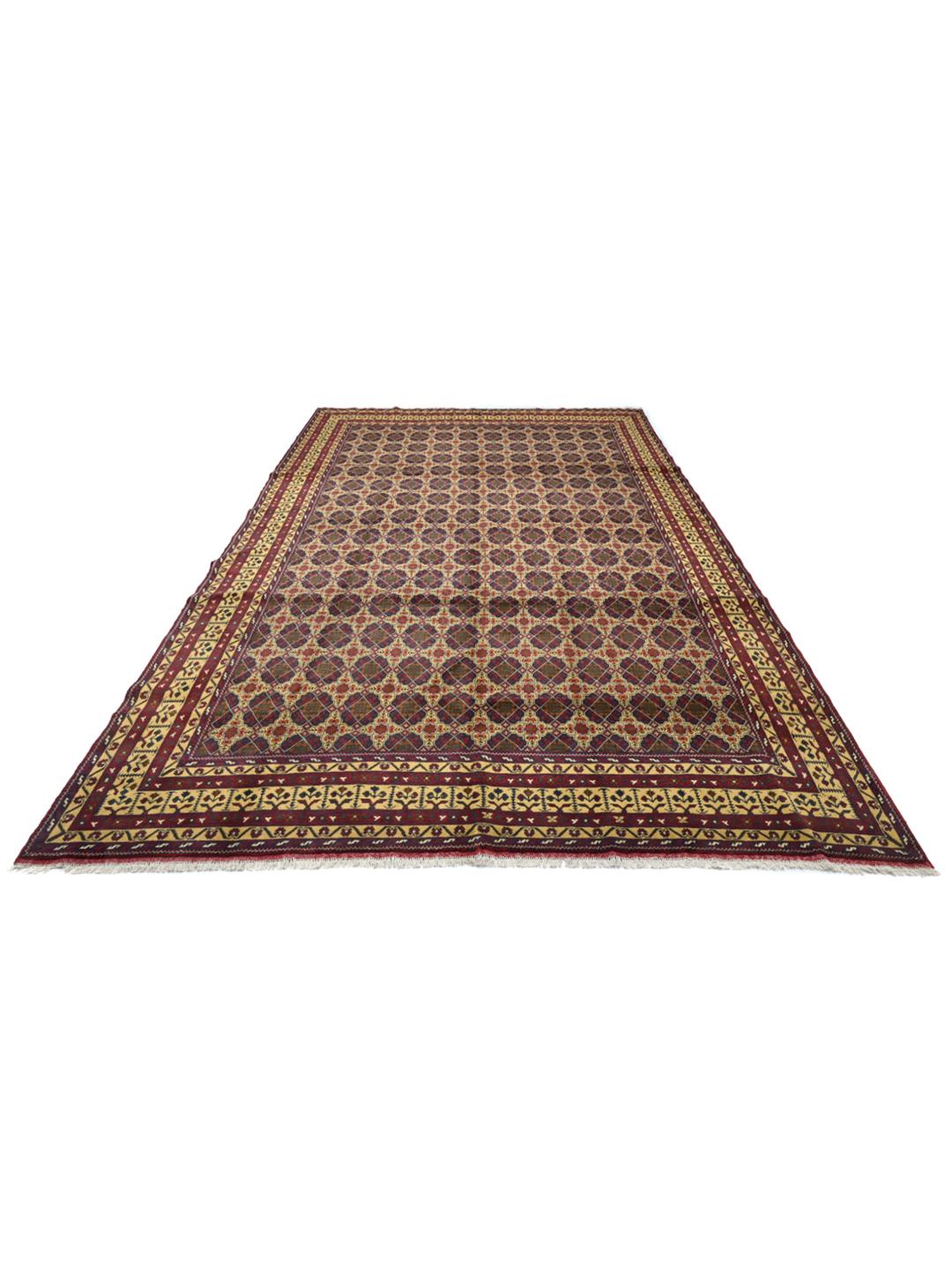 Hand-knotted Kunduz rug from the Middle East with a dark-red and beige geometric pattern.