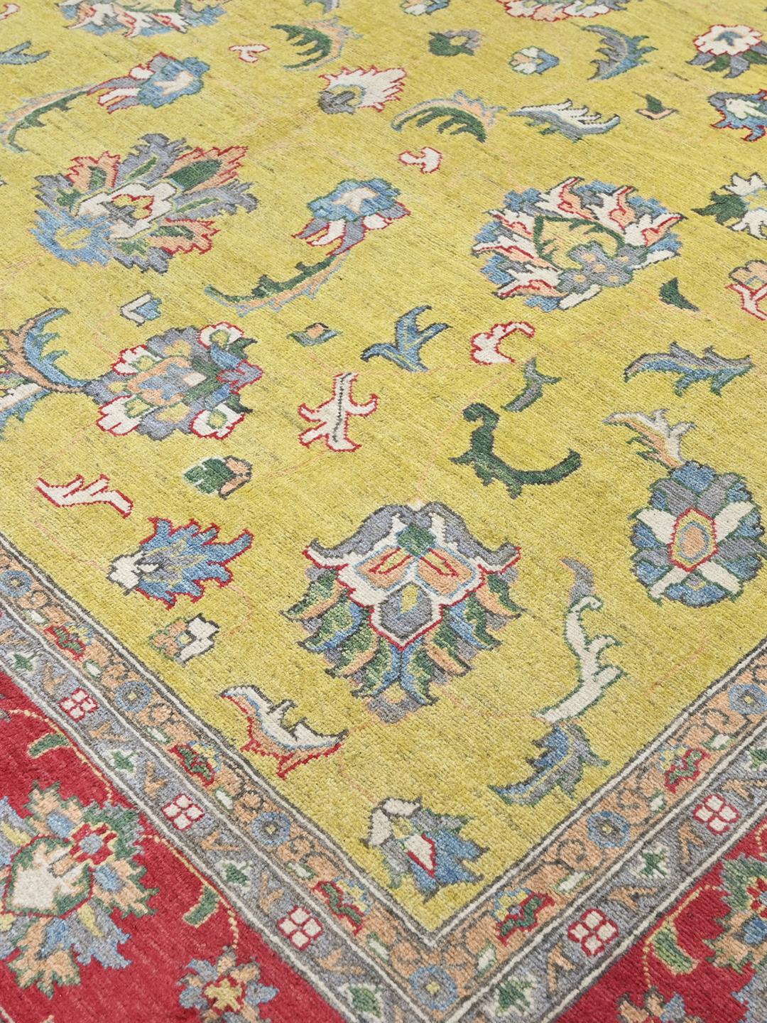 Alfombra Kazak de Afganistán en color amarillo