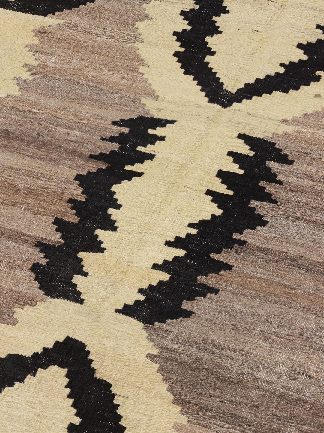 Kelim Modern rug from Afghanistan in beige