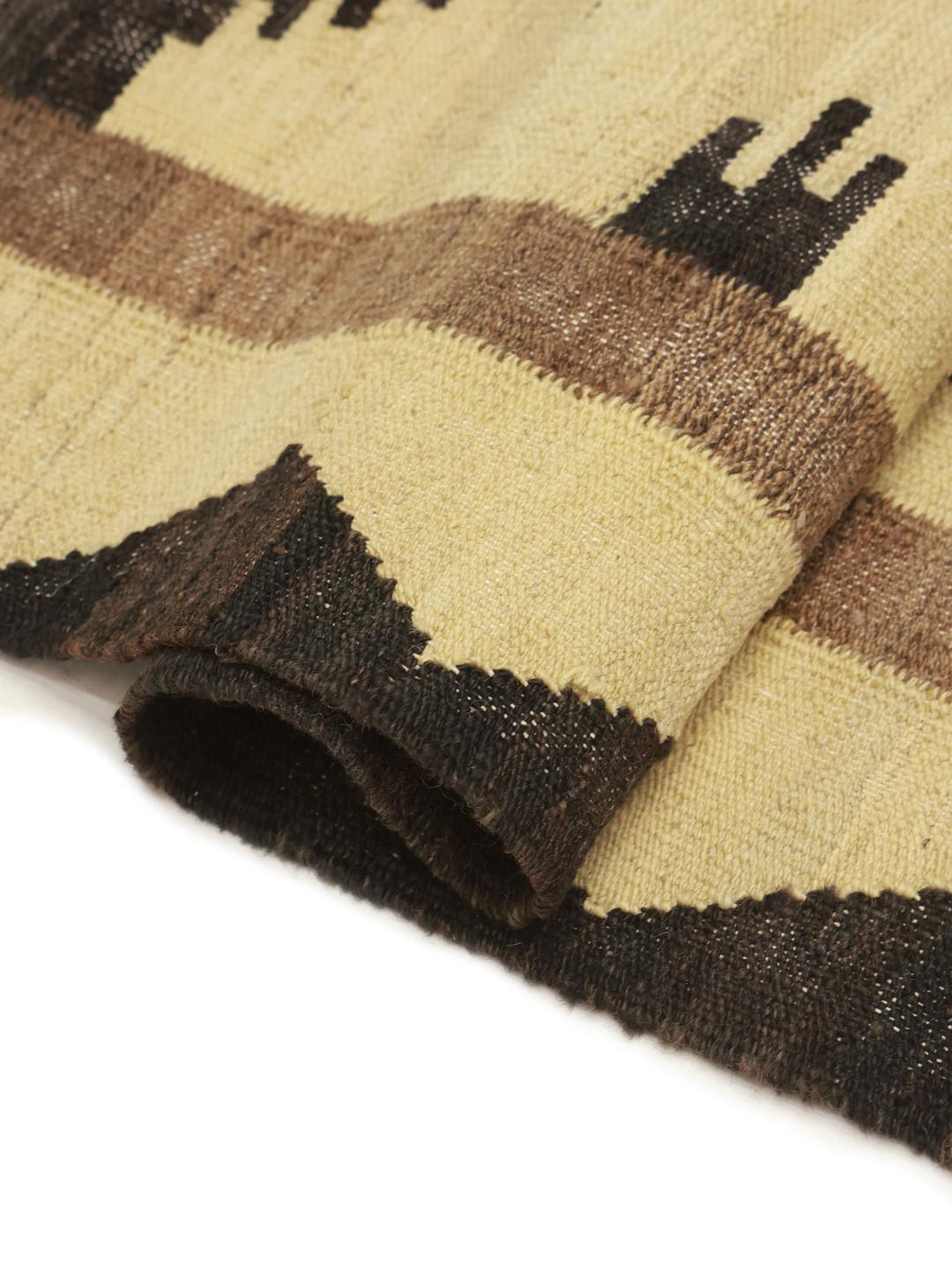 Vloerkleed uit Afghanistan in bruin