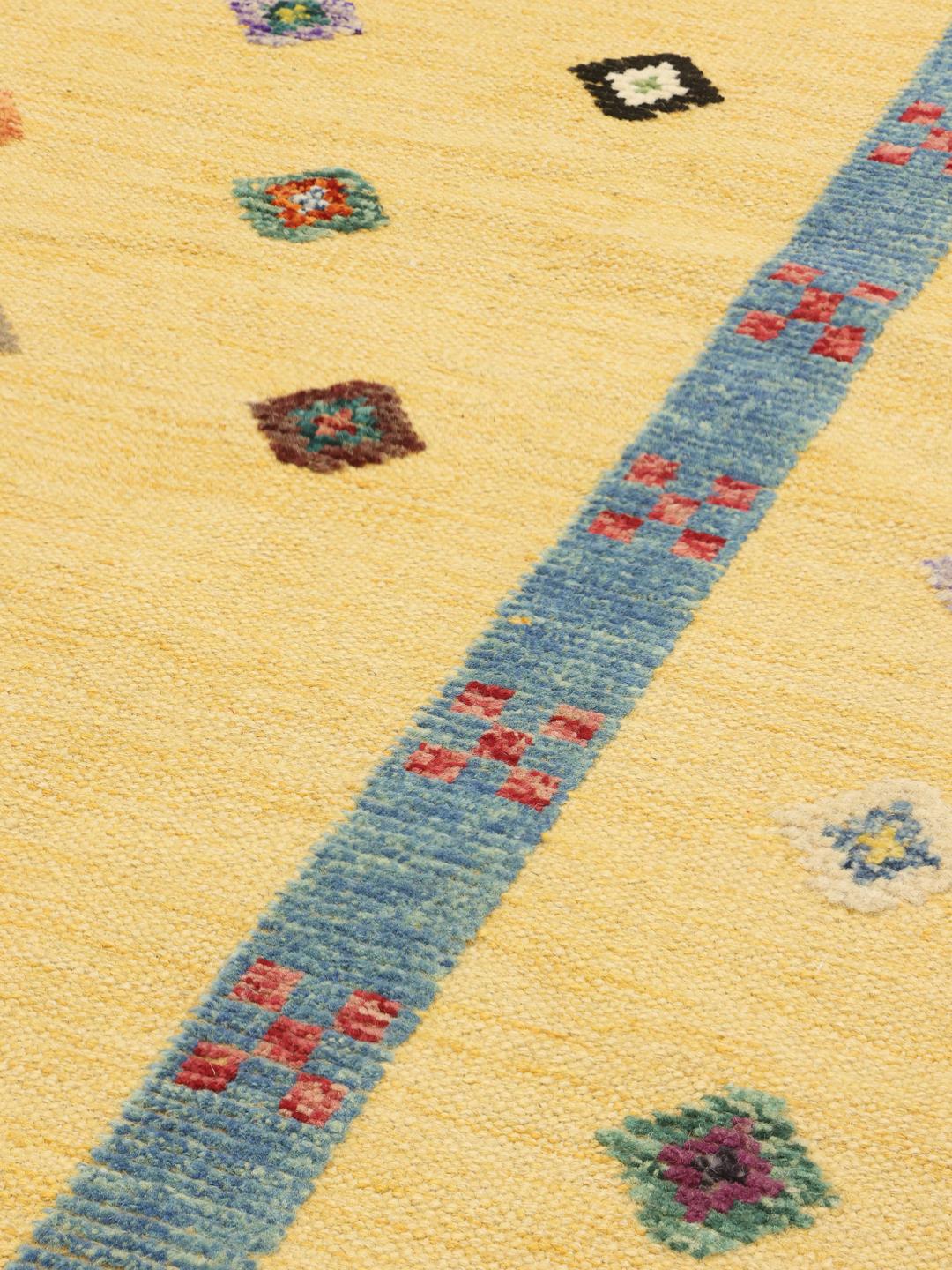 Hand-woven Afghan Kilim Nimbaft rug in yellow
