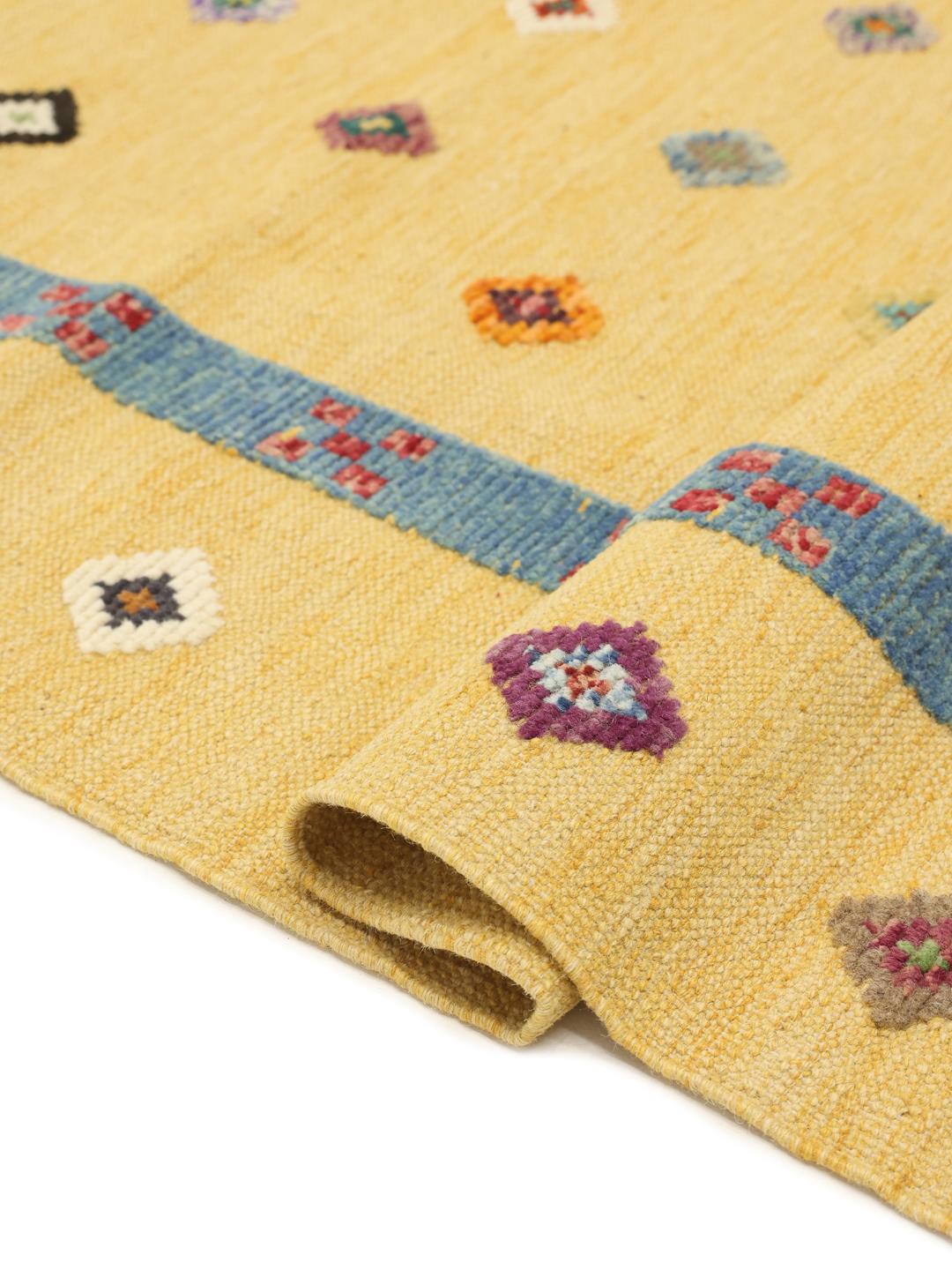 Hand-woven Afghan Kilim Nimbaft rug in yellow