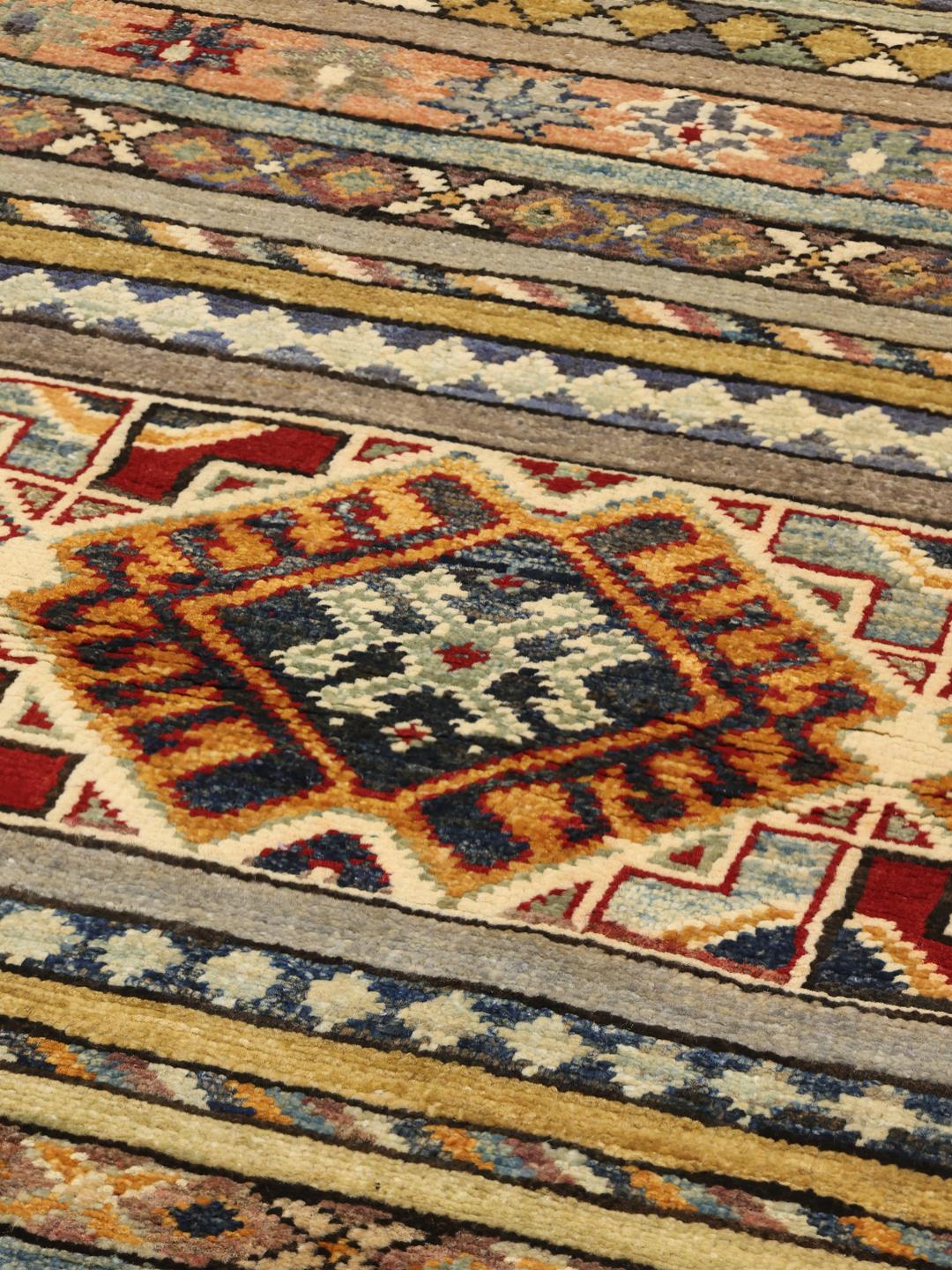 Alfombra de Afganistán en multicolor