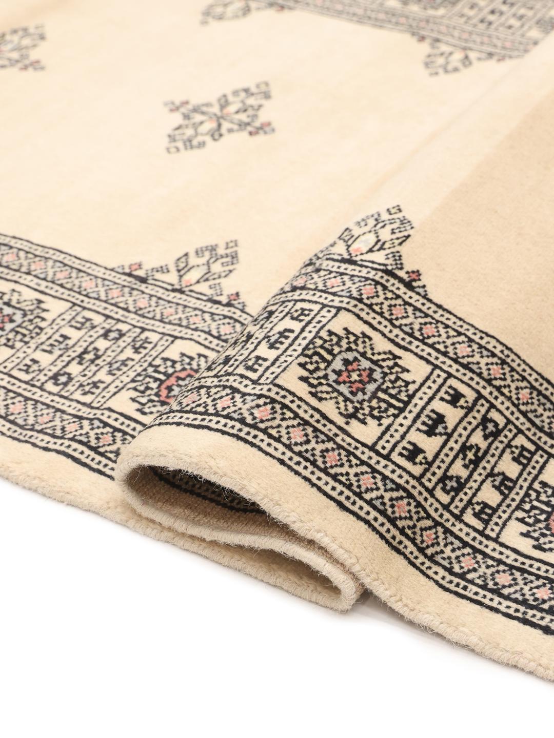 Handmade Pakistan beige rug
