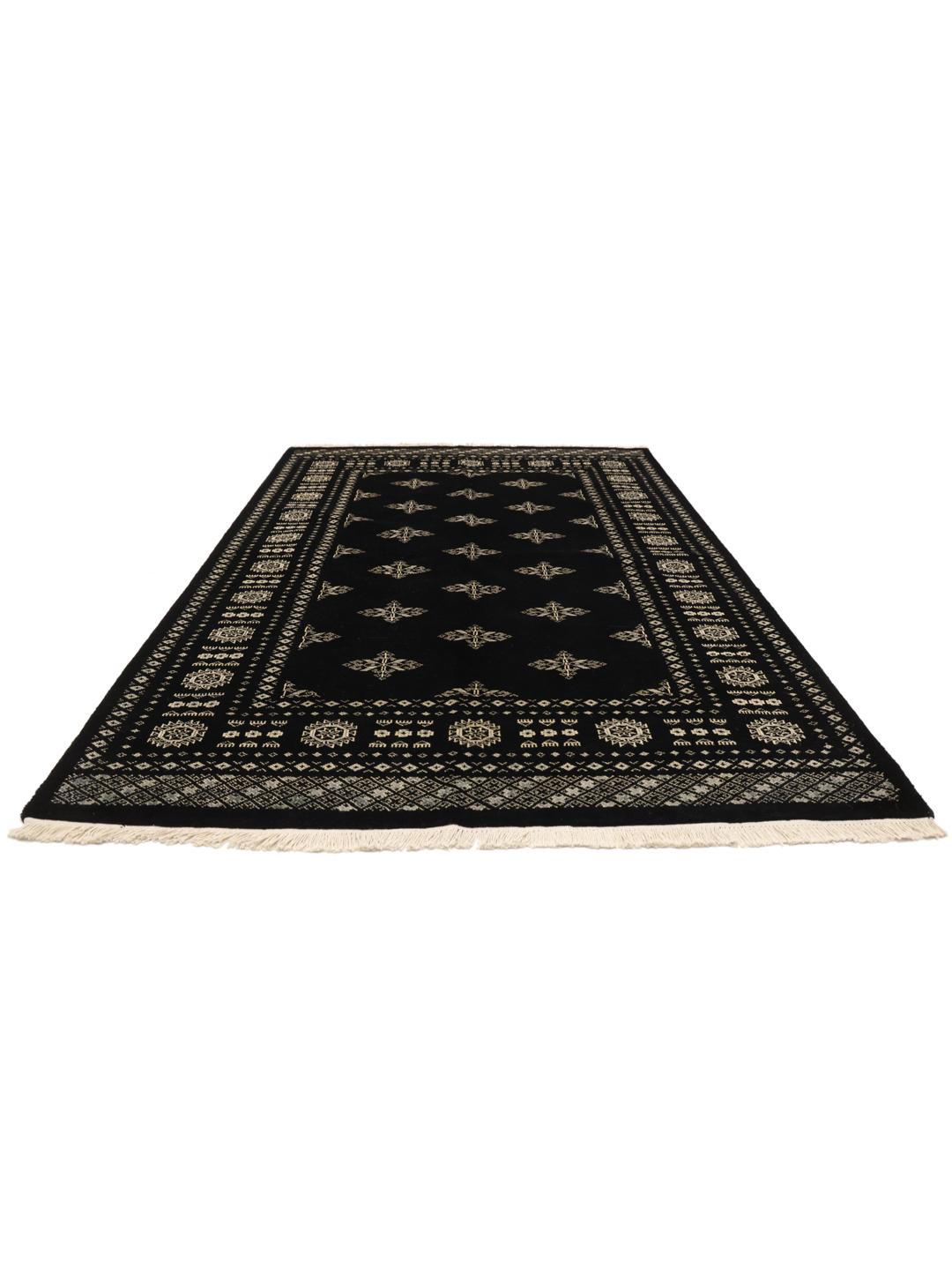 Vloerkleed uit Pakistan in zwart