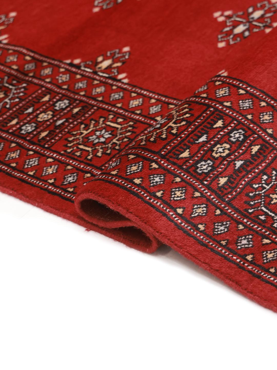 Tapis en laine du Pakistan noué à la main en rouge