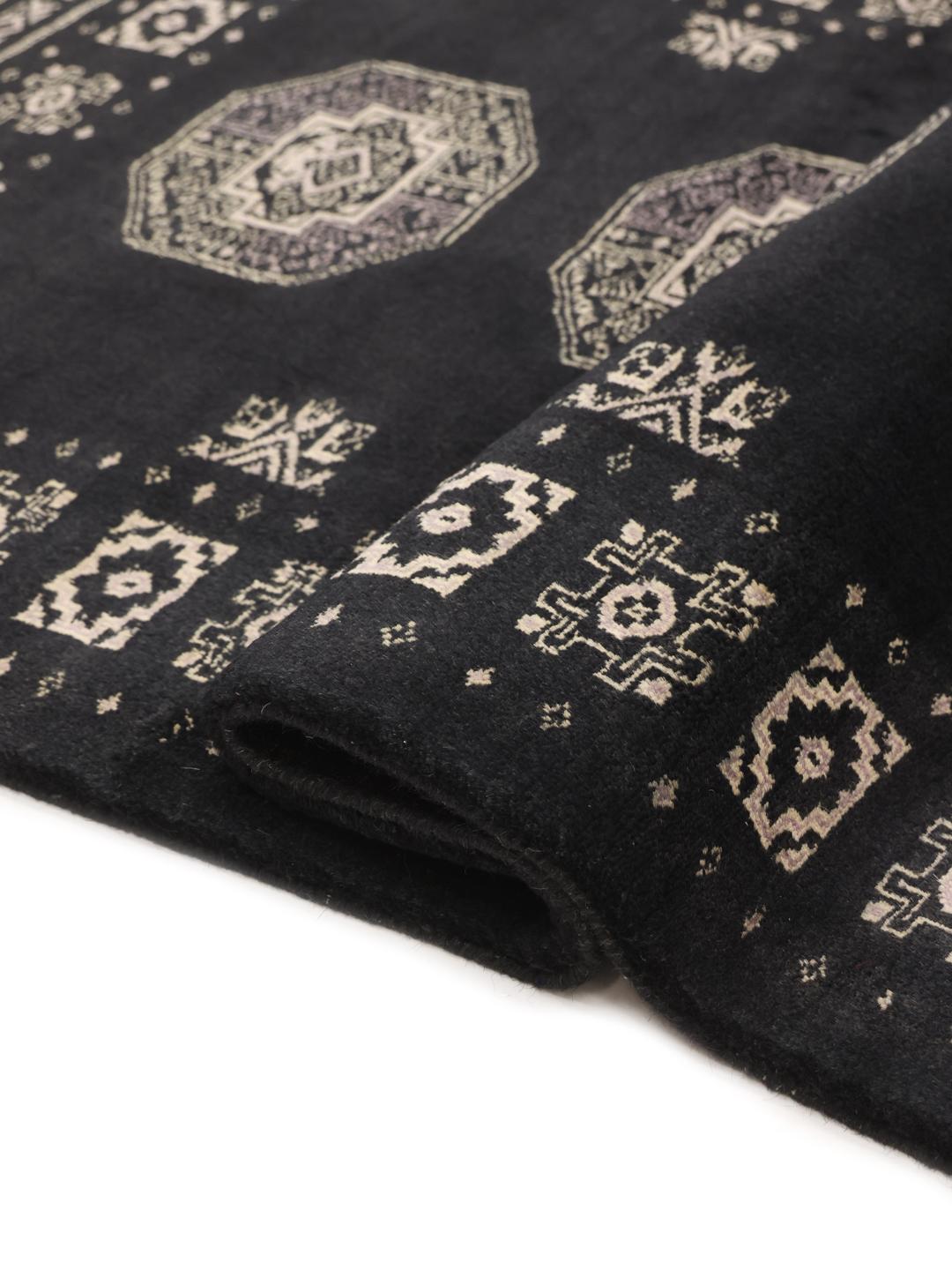Handmade Pakistani Bokhara rug in black