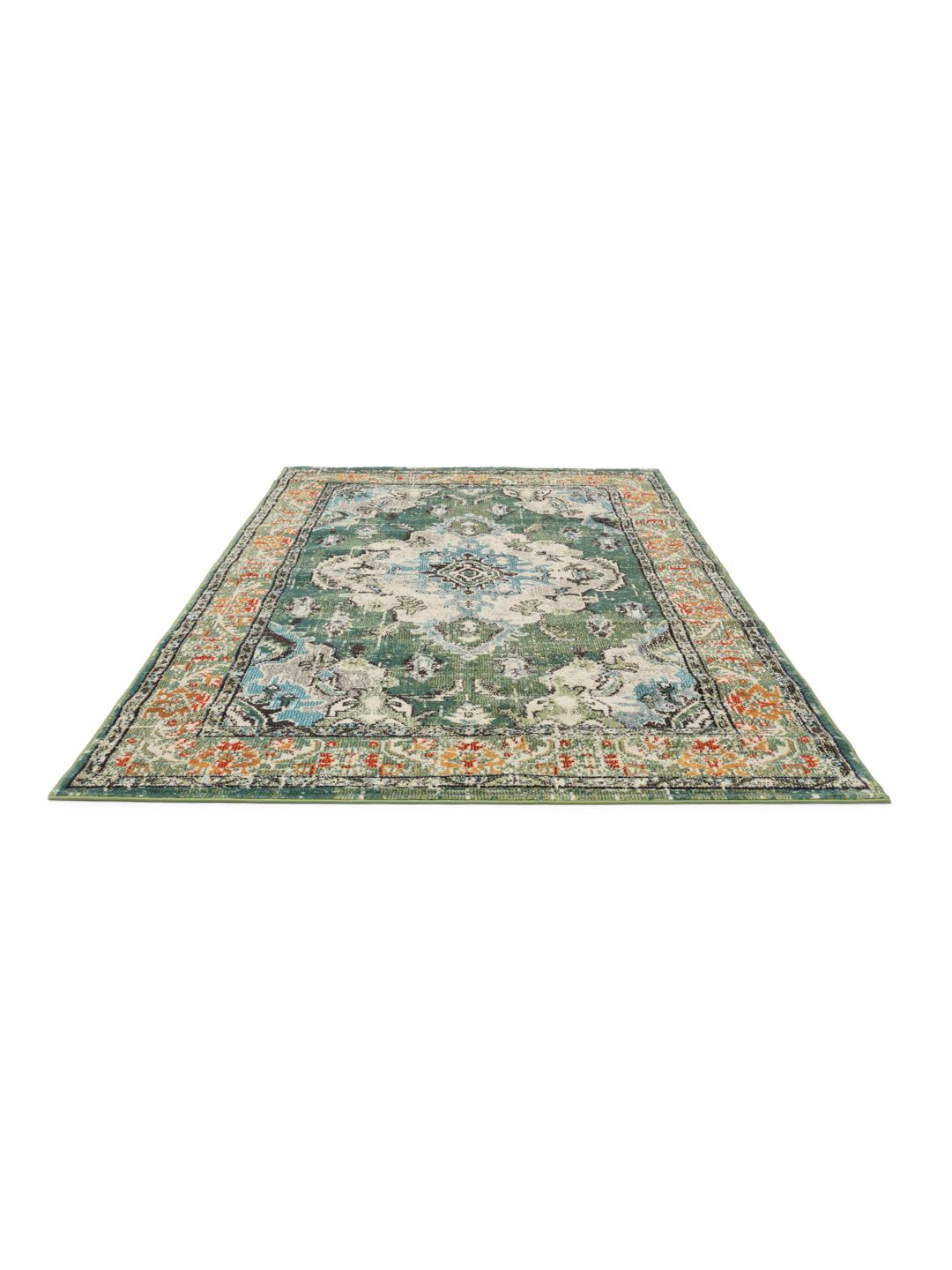 green rug