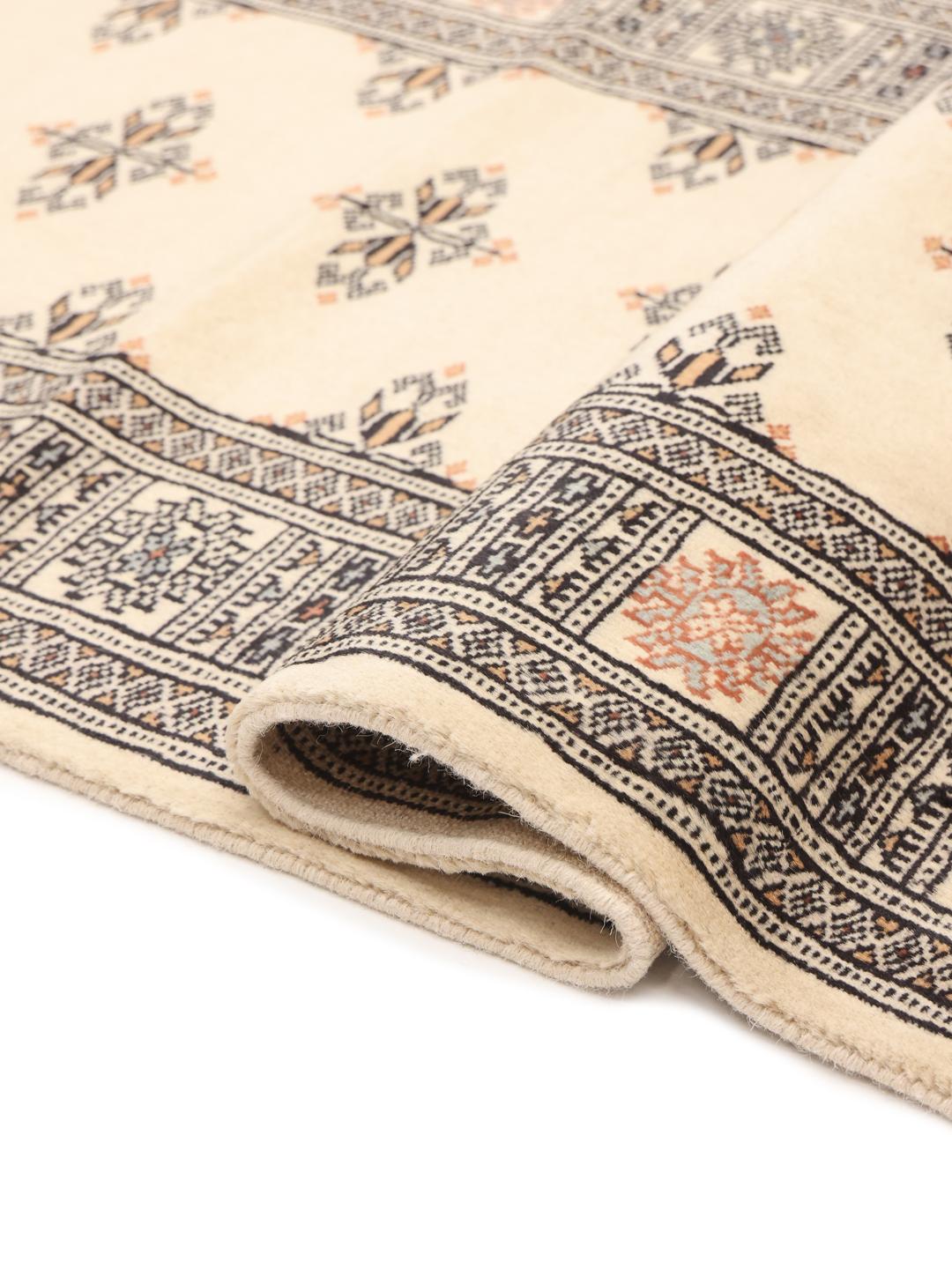 Handmade Pakistan runner rug in beige