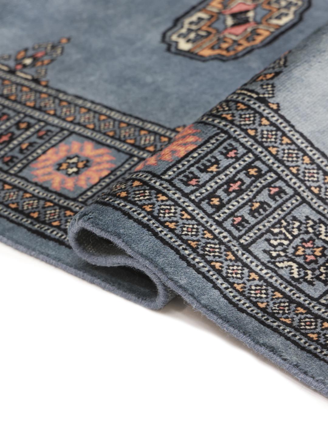Handmade runner rug from Pakistan in blue