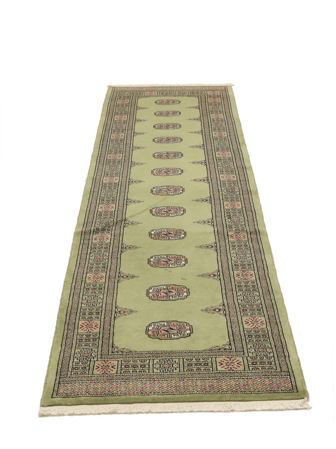 Tapis couloir du Pakistan en couleur verte