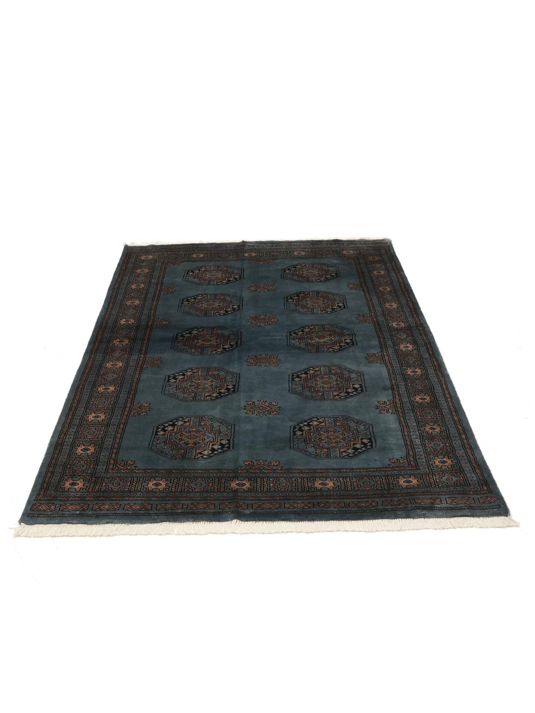 Tapis noue a la main du Pakistan en bleu