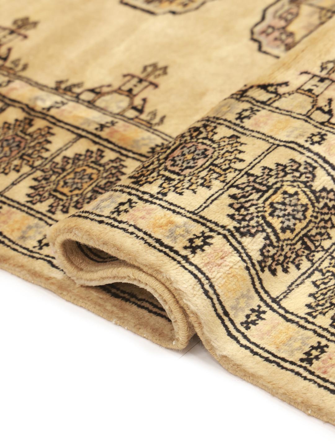 Handgemaakt rechthoekig Pakistan tapijt in beige